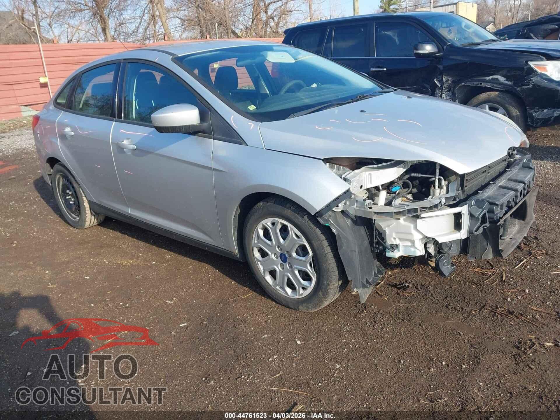 FORD FOCUS 2012 - 1FAHP3F26CL361475