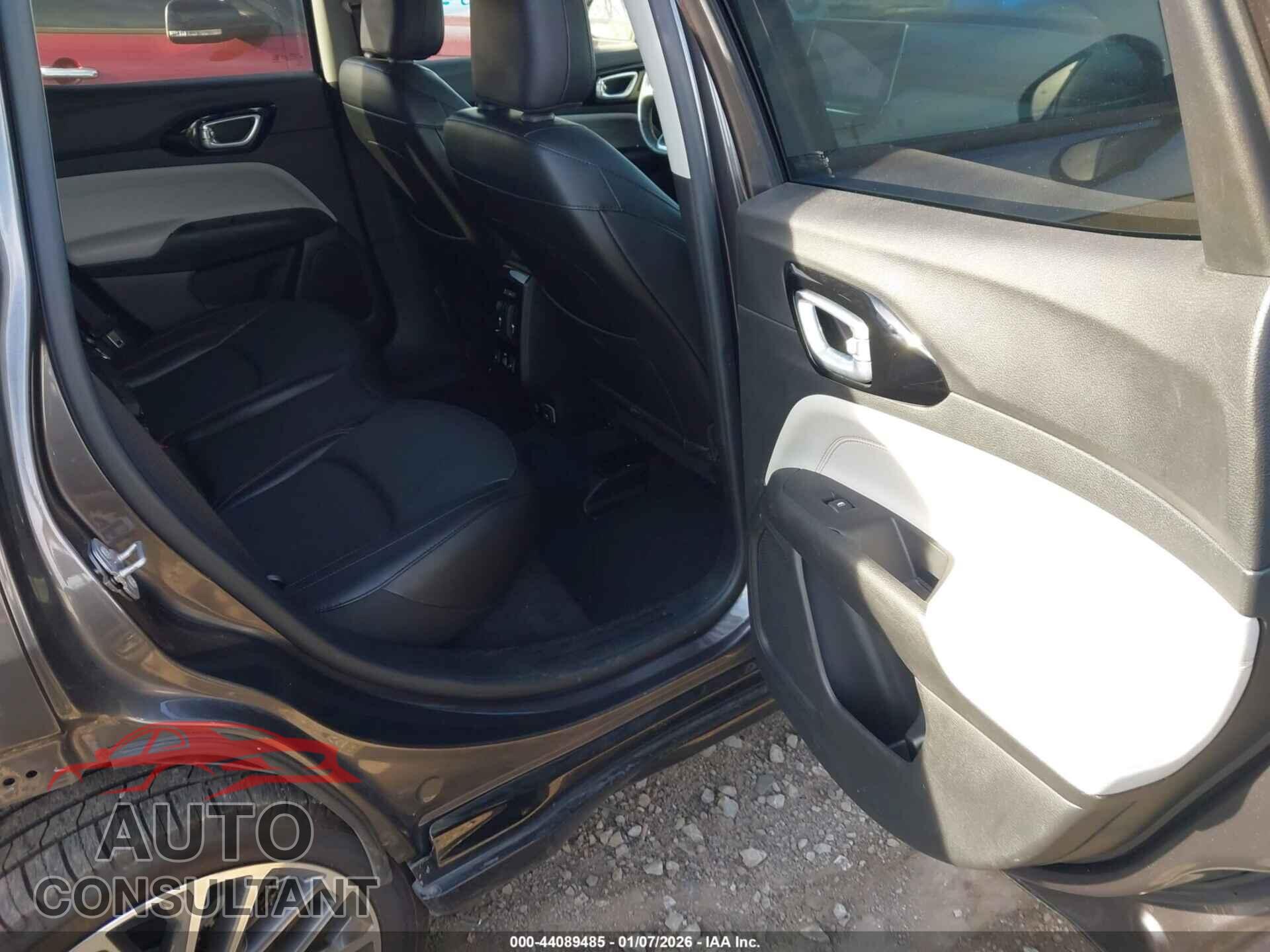 JEEP COMPASS 2022 - 3C4NJDCB9NT144812
