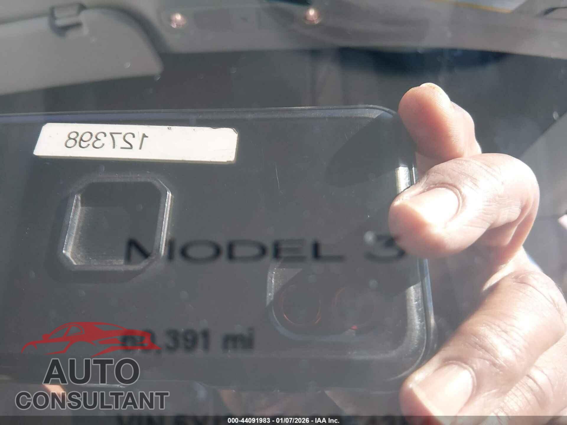 TESLA MODEL 3 2023 - 5YJ3E1EA2PF435491
