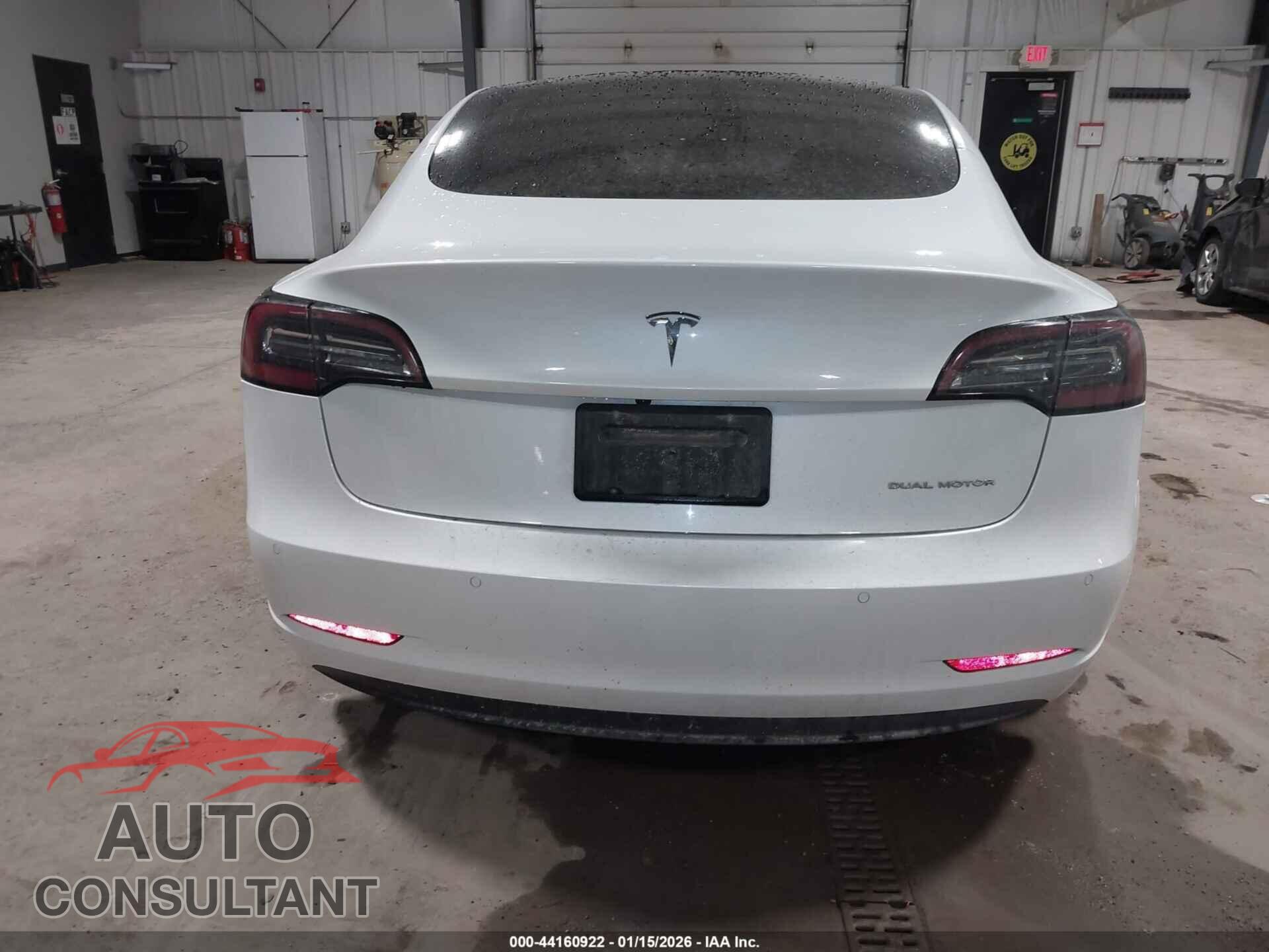 TESLA MODEL 3 2021 - 5YJ3E1EB2MF901991