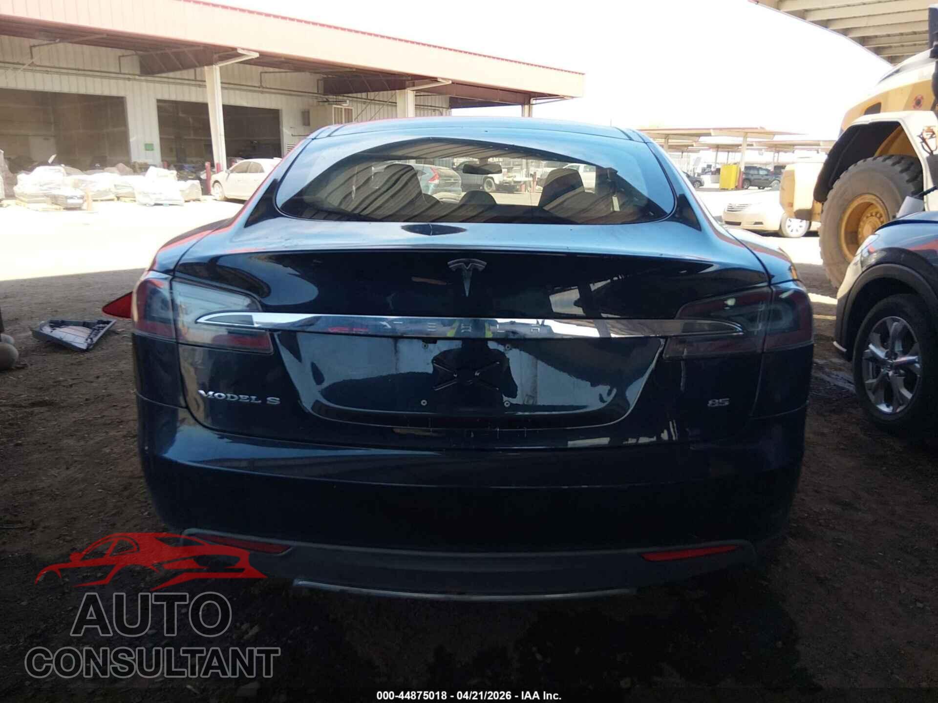 TESLA MODEL S 2013 - 5YJSA1CN3DFP26381
