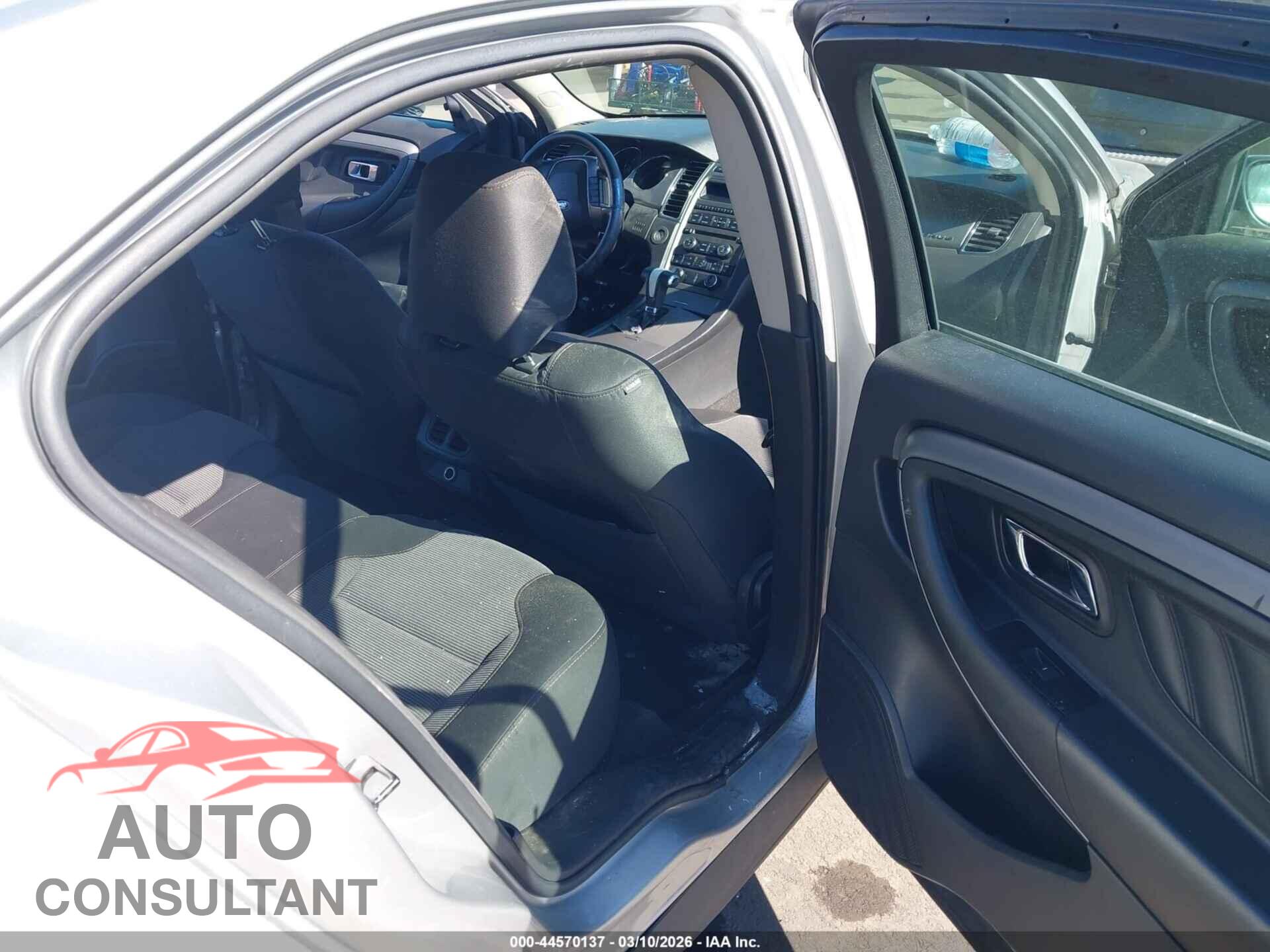FORD TAURUS 2011 - 1FAHP2HW5BG190221
