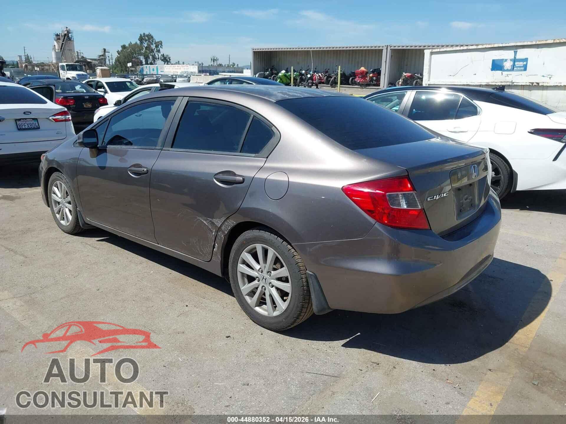 HONDA CIVIC 2012 - 2HGFB2F99CH552460