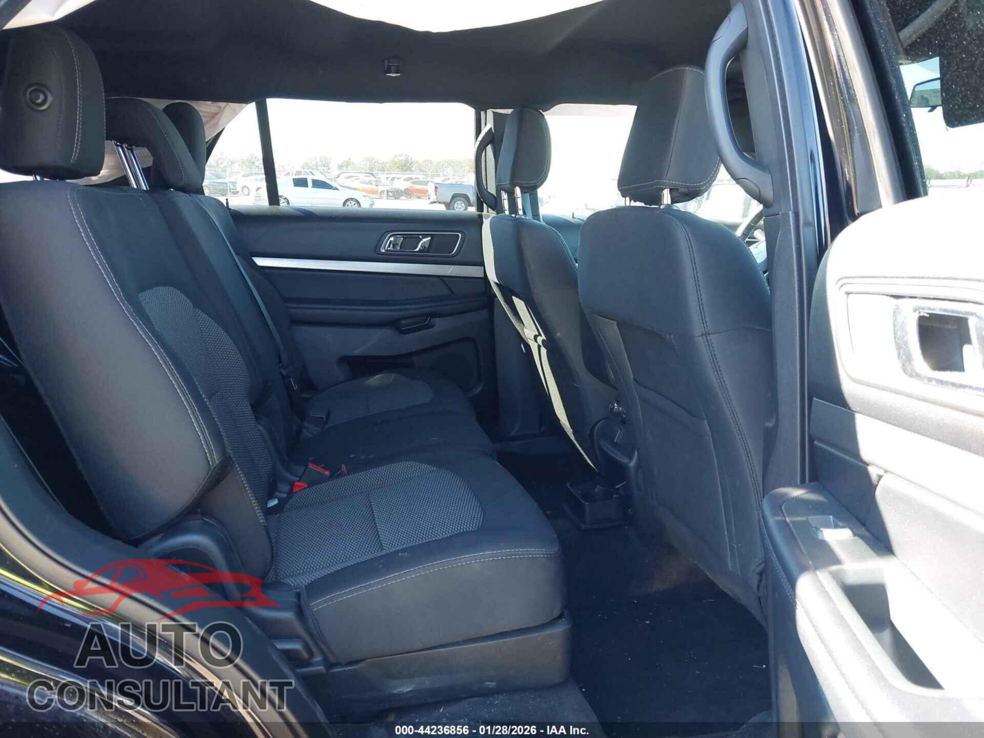 FORD EXPLORER 2018 - 1FM5K7D86JGB74961
