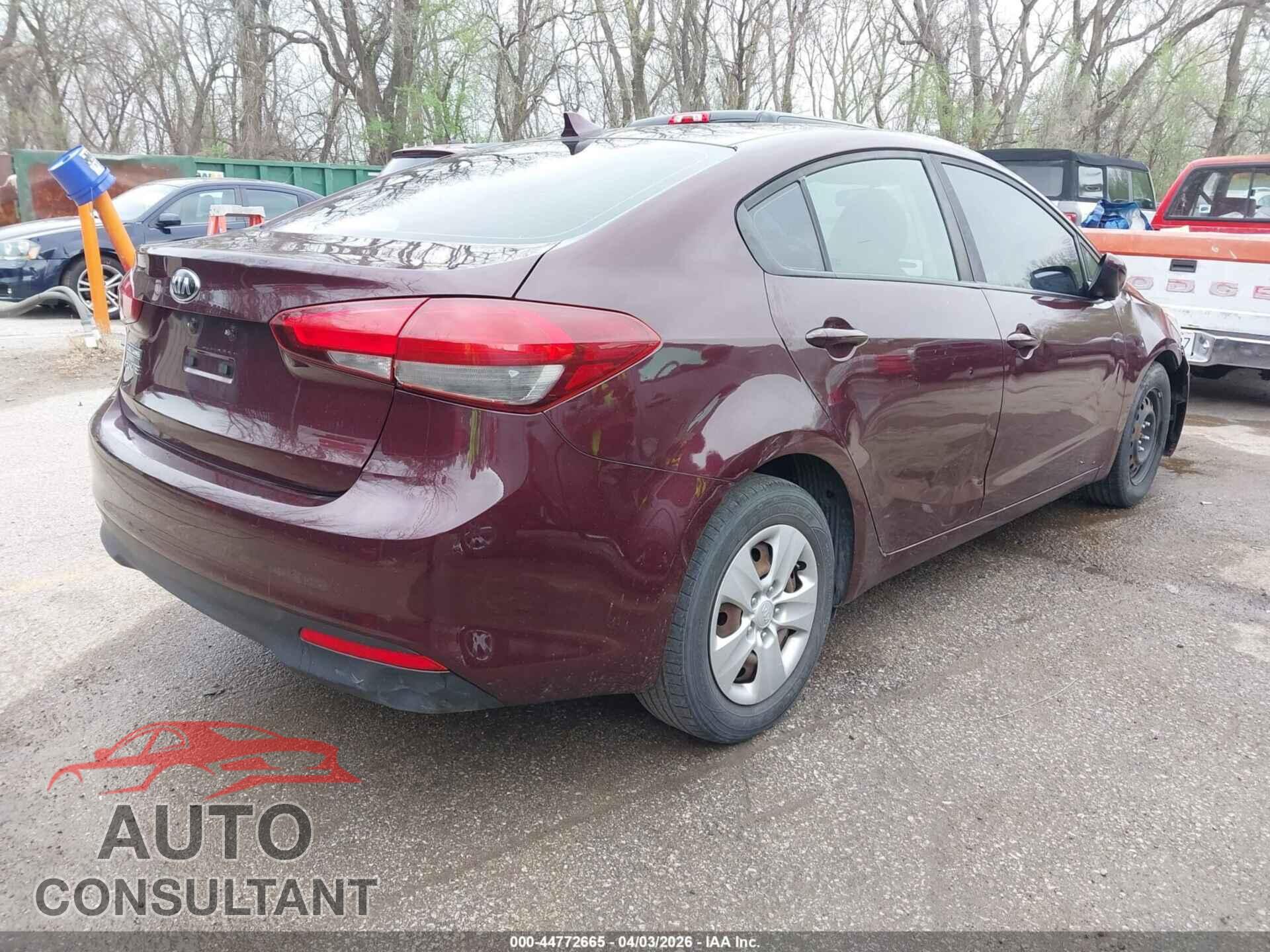 KIA FORTE 2017 - 3KPFK4A79HE028132