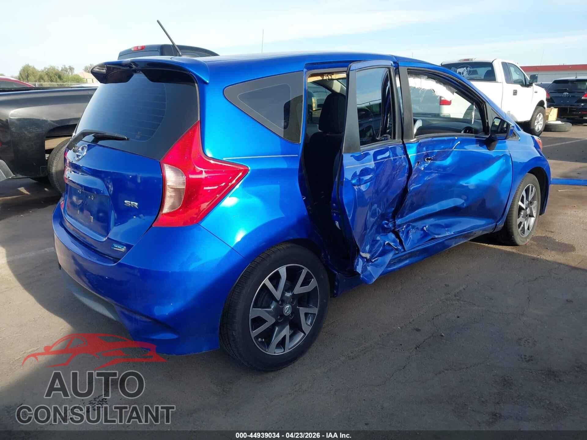 NISSAN VERSA NOTE 2015 - 3N1CE2CPXFL448120