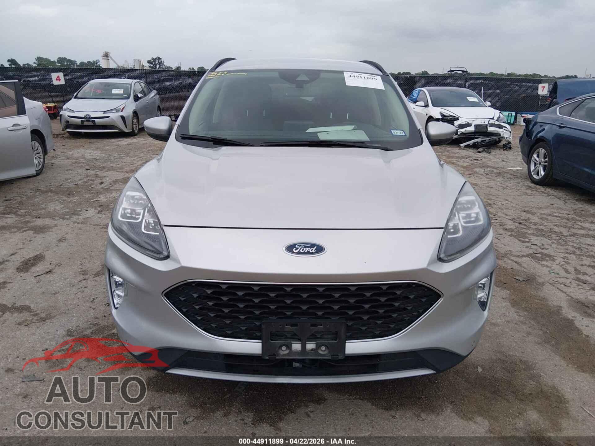 FORD ESCAPE 2020 - 1FMCU9J93LUA81202