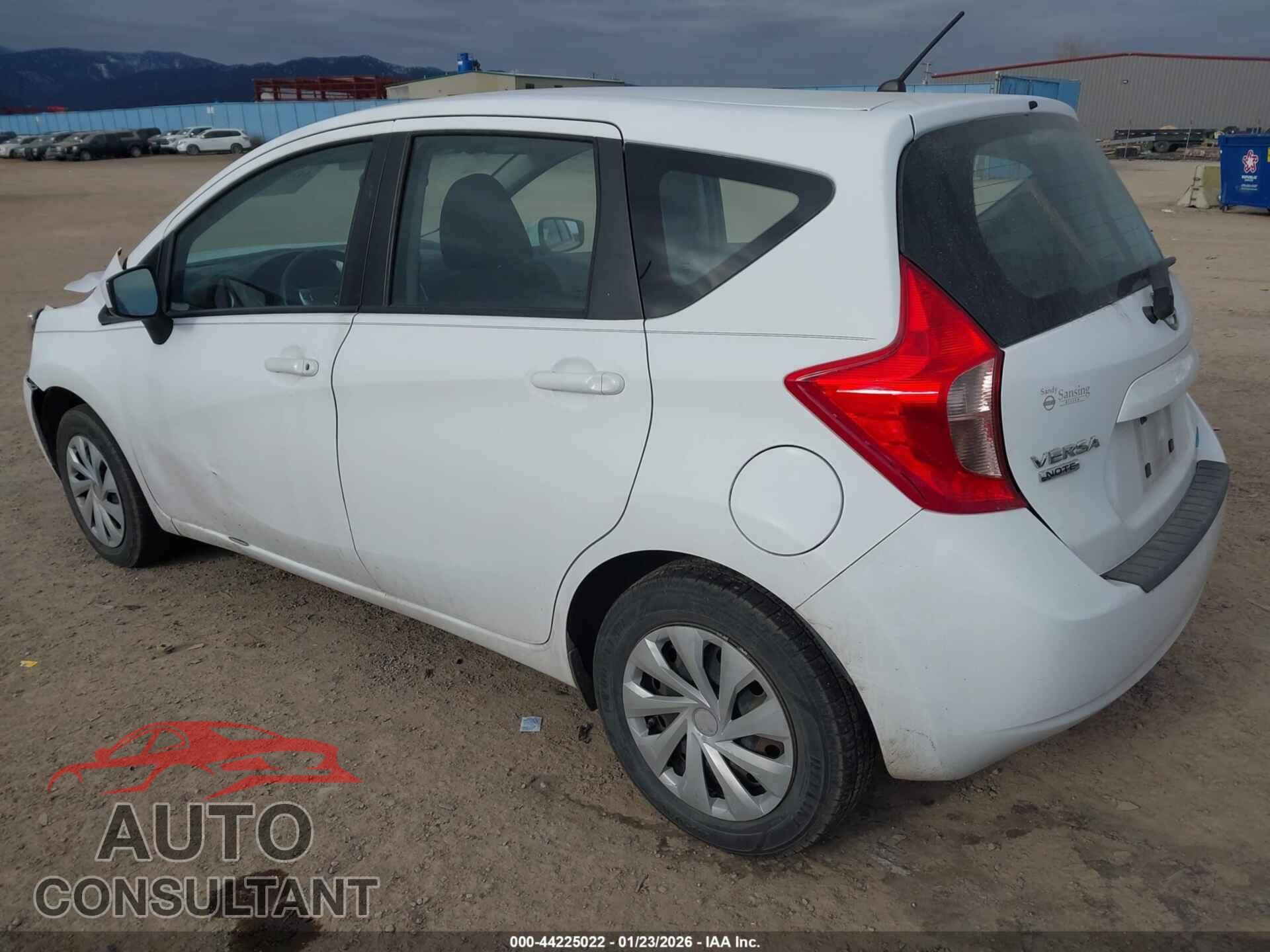 NISSAN VERSA NOTE 2015 - 3N1CE2CP0FL396822