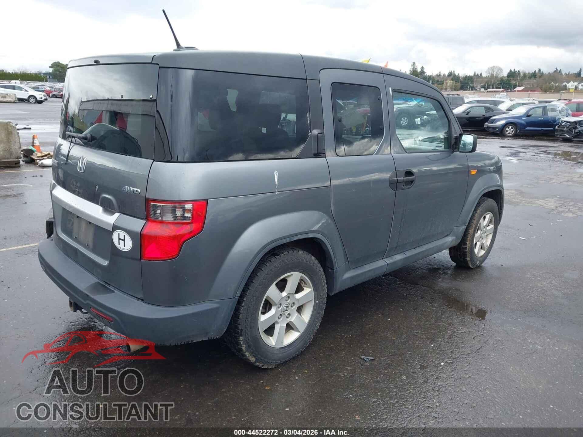 HONDA ELEMENT 2011 - 5J6YH2H74BL001155