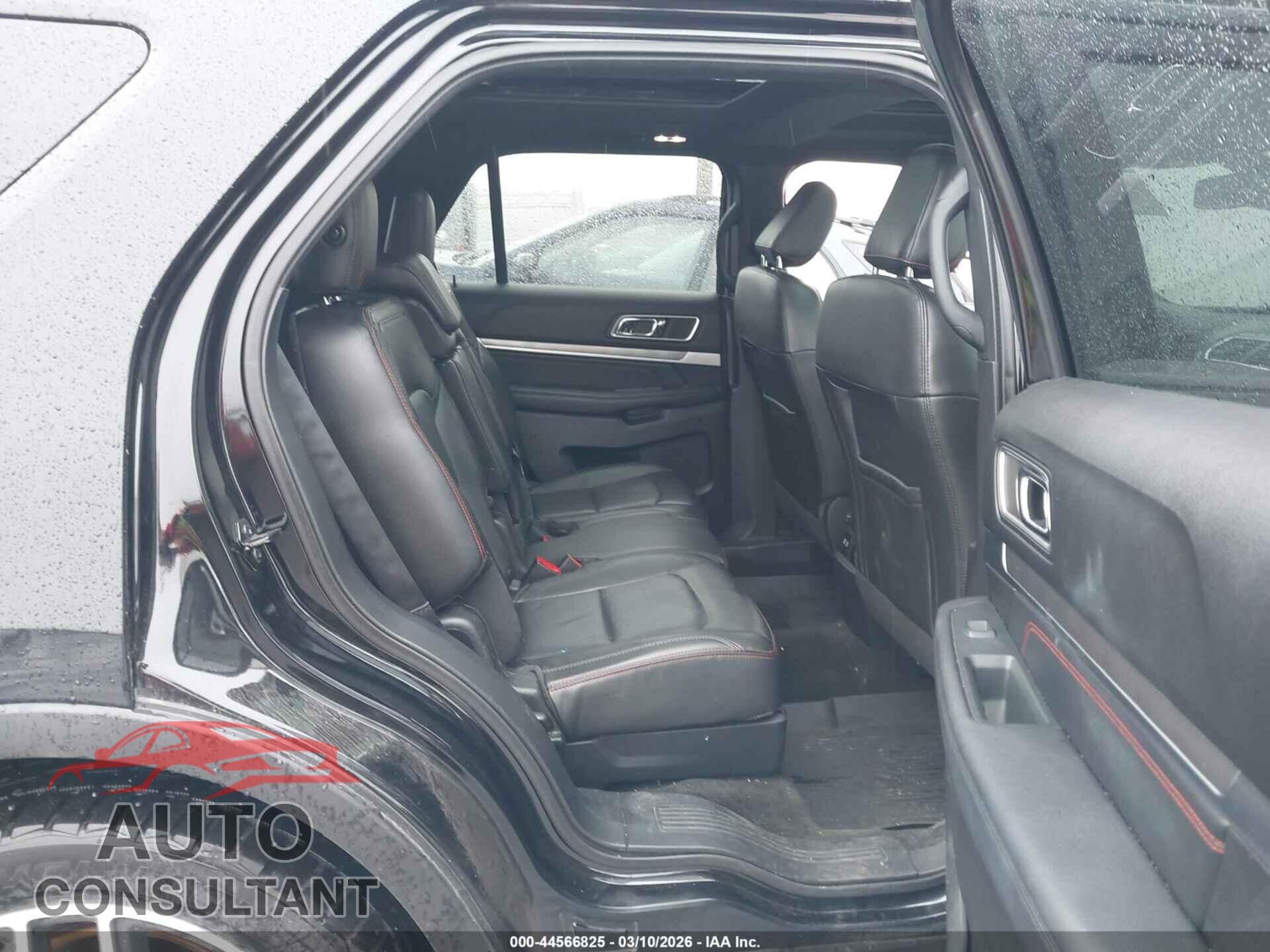 FORD EXPLORER 2018 - 1FM5K8GT6JGB10313