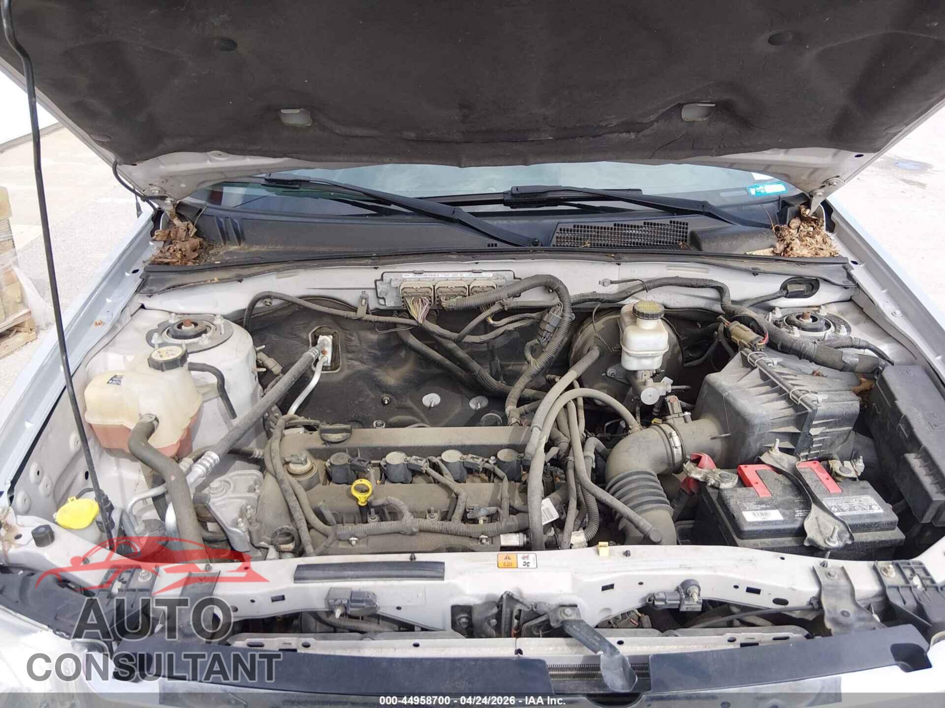 FORD ESCAPE 2012 - 1FMCU0D77CKB17183
