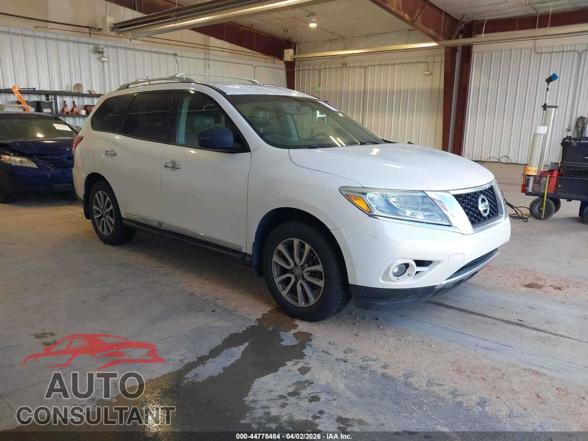 NISSAN PATHFINDER 2014 - 5N1AR2MM7EC681259
