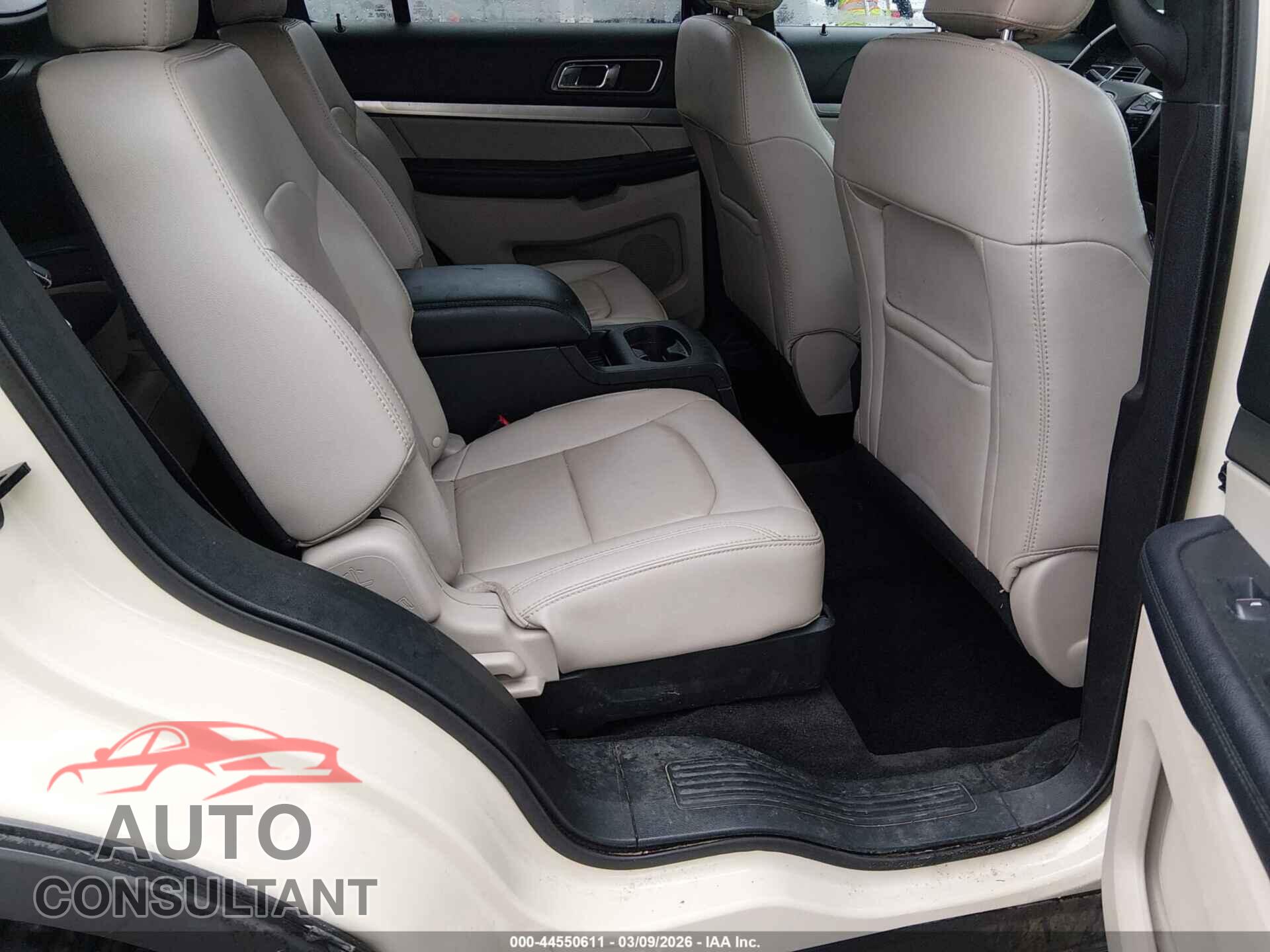 FORD EXPLORER 2018 - 1FM5K7D83JGB26642