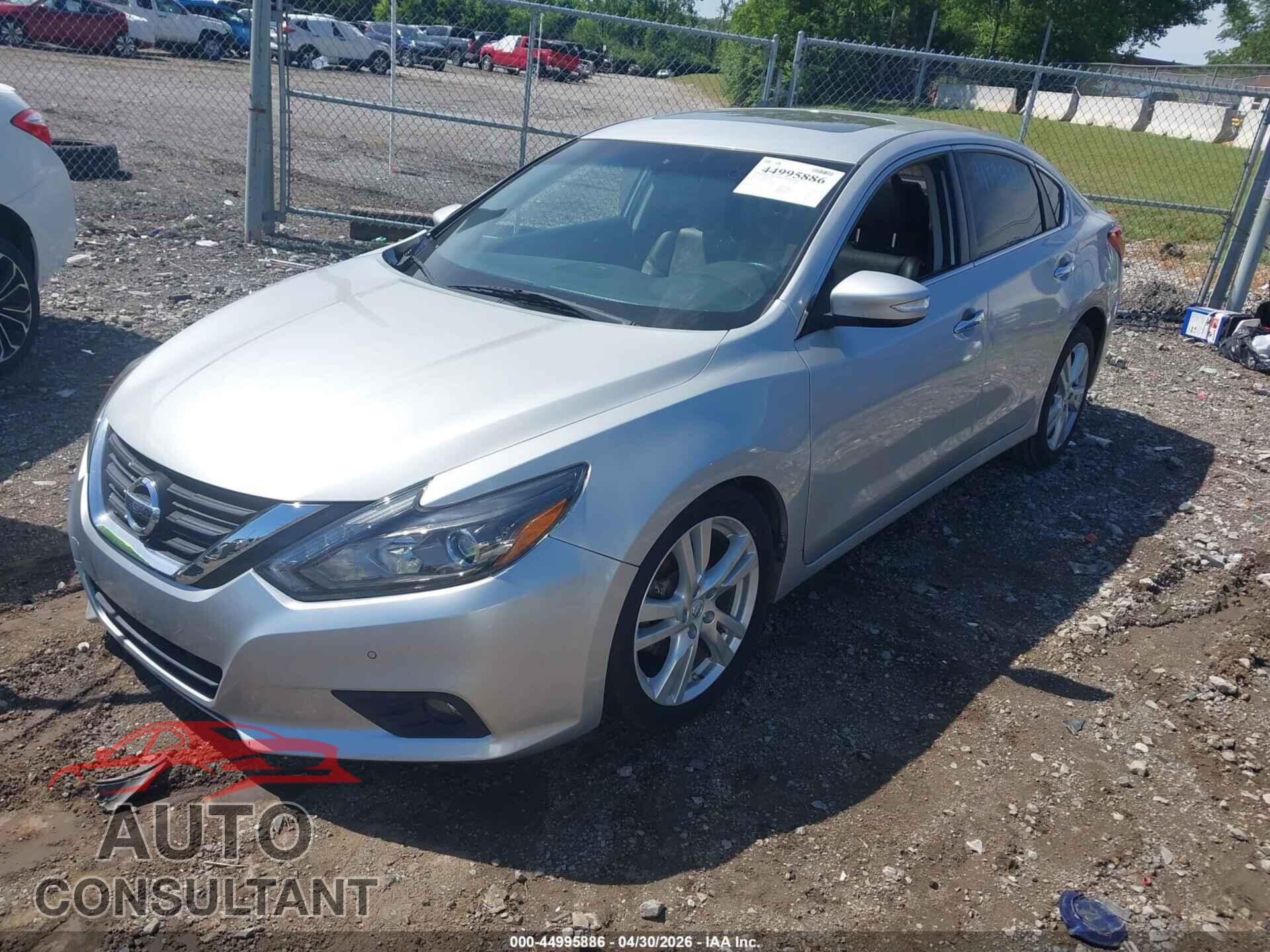 NISSAN ALTIMA 2017 - 1N4BL3AP7HC193938
