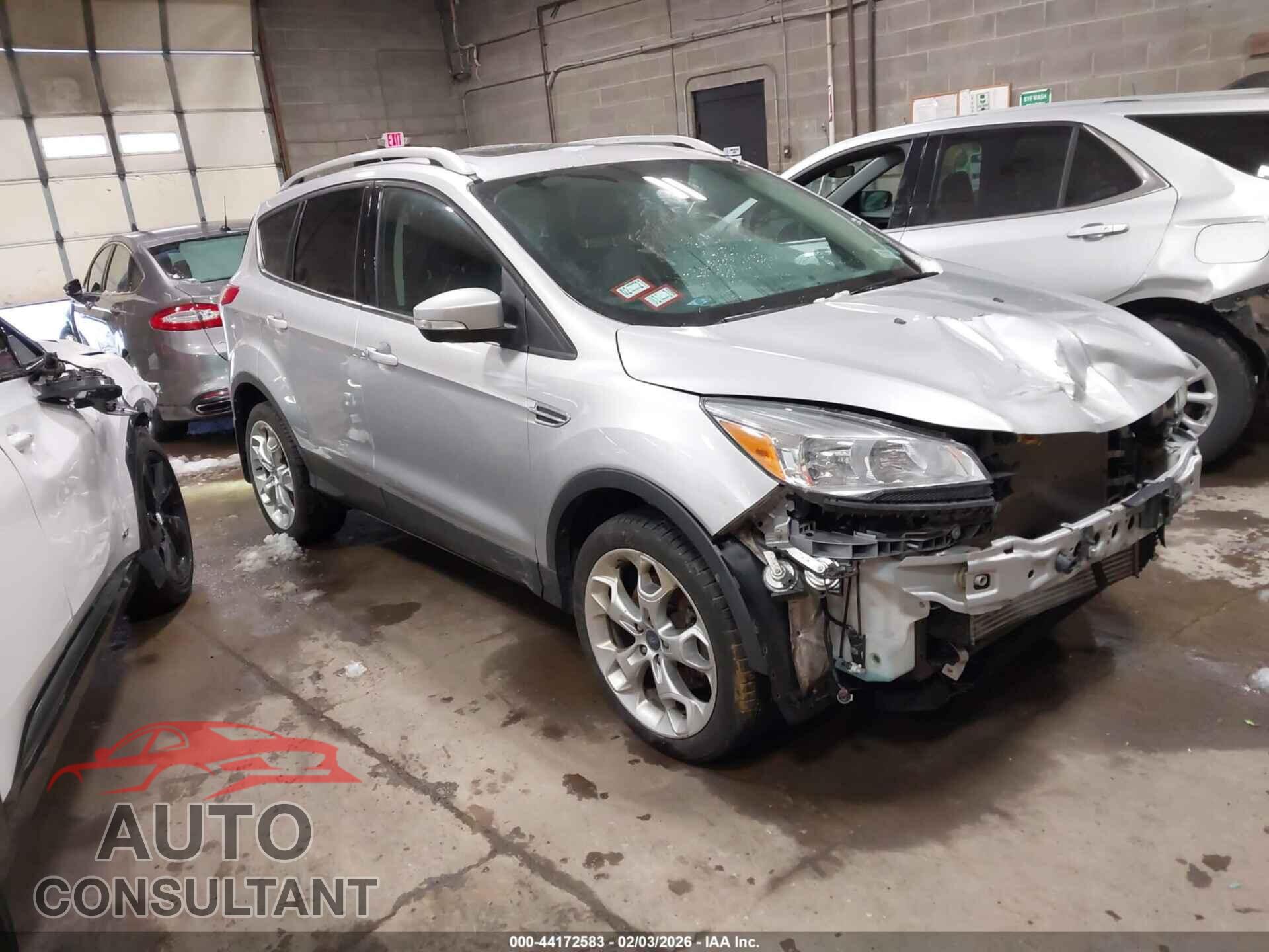 FORD ESCAPE 2016 - 1FMCU9J97GUC36498