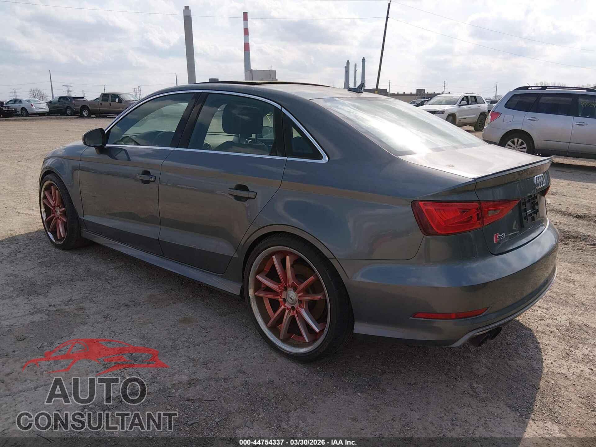 AUDI S3 2015 - WAUBFGFF2F1071079