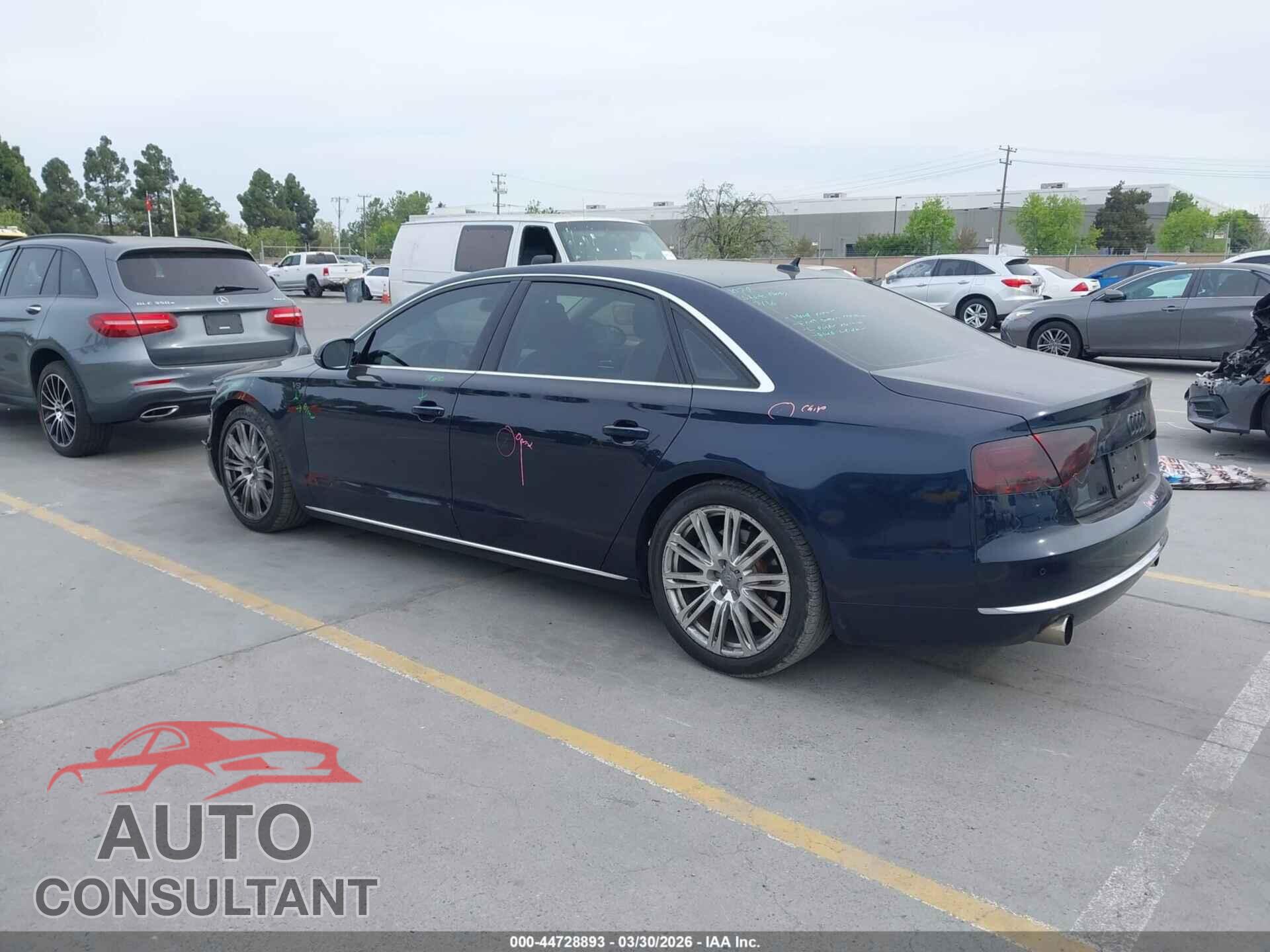 AUDI A8 L 2012 - WAURVAFDXCN021791
