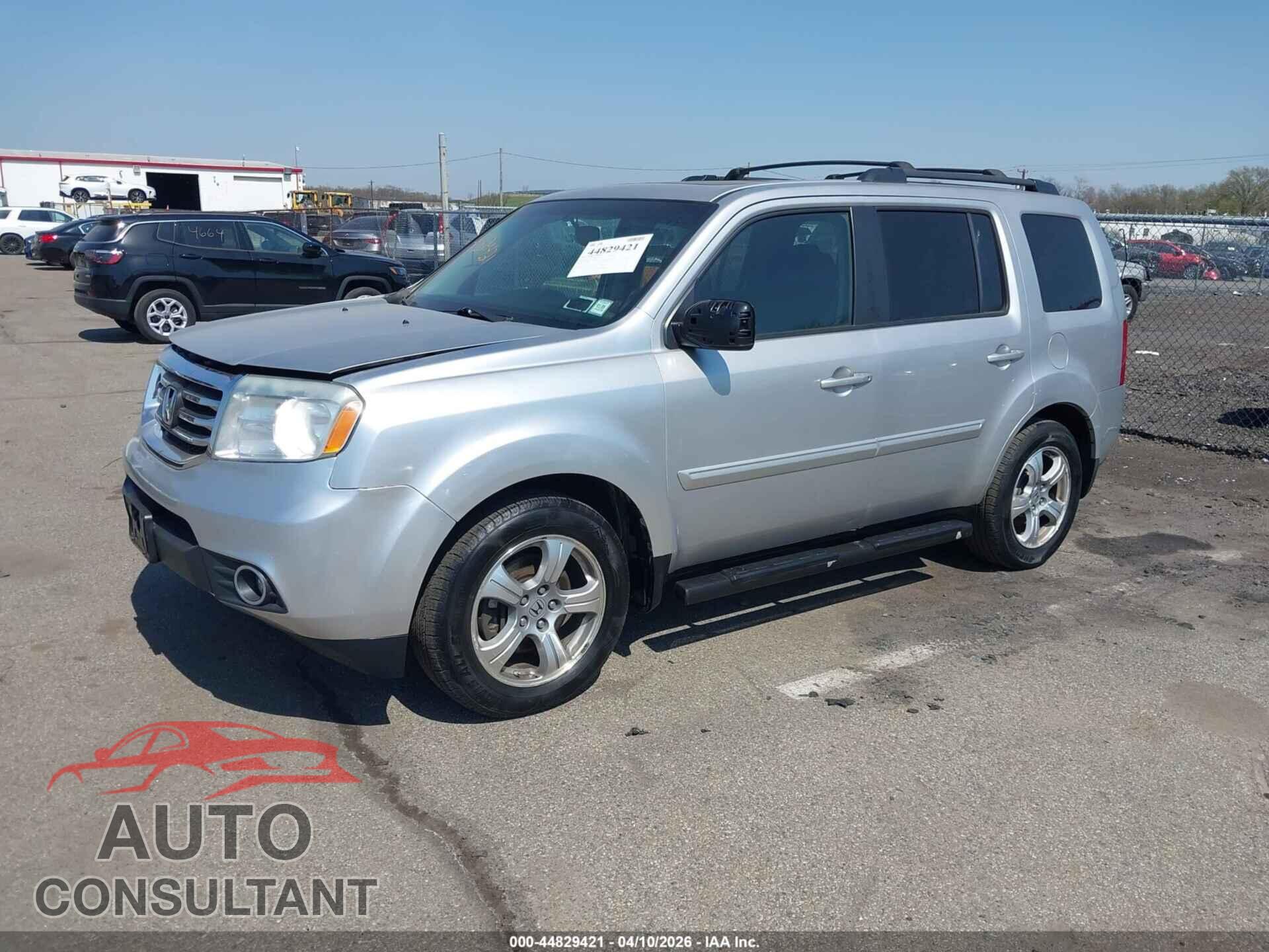 HONDA PILOT 2015 - 5FNYF4H57FB062689