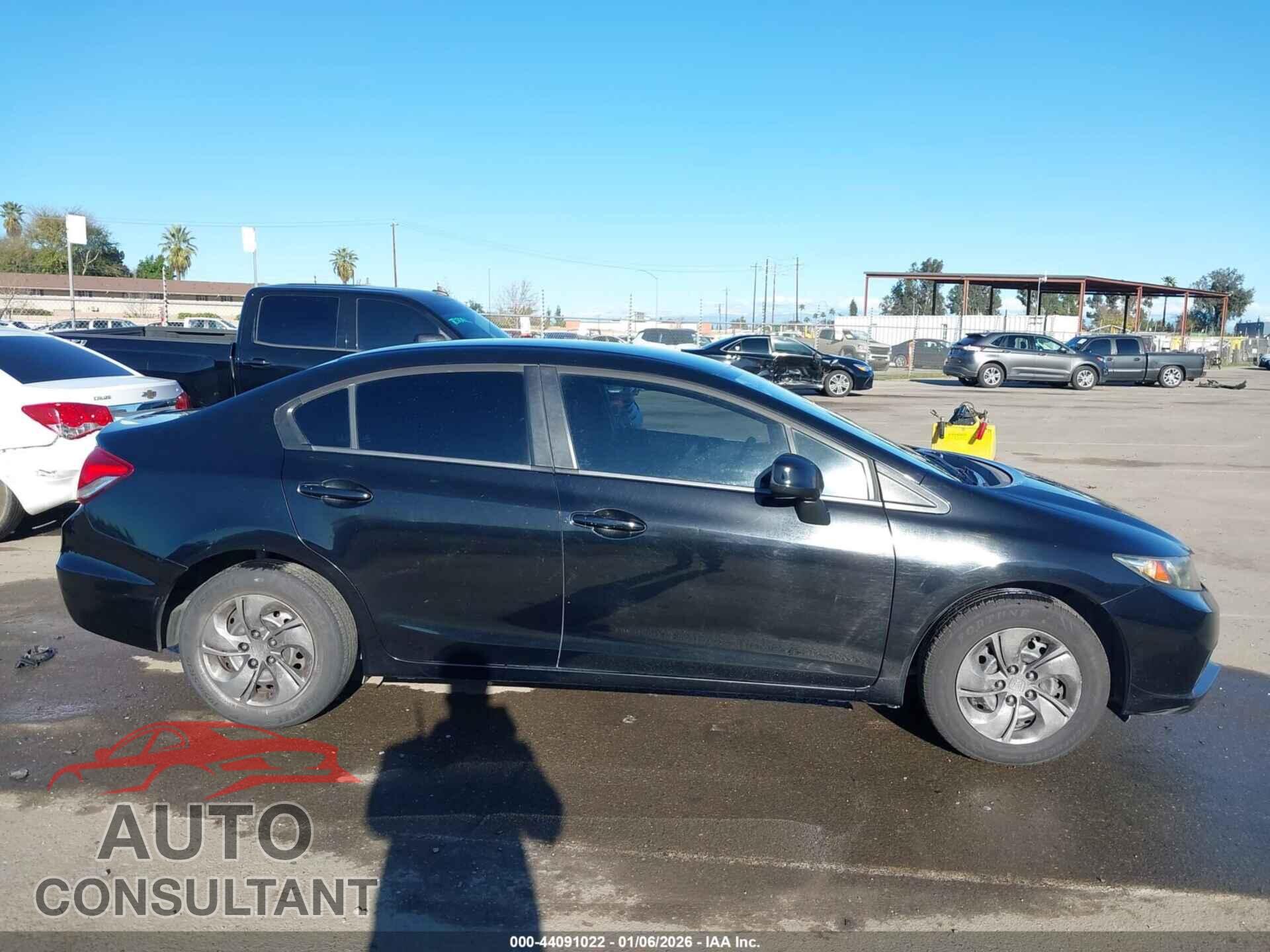 HONDA CIVIC 2013 - 19XFB2F58DE204691