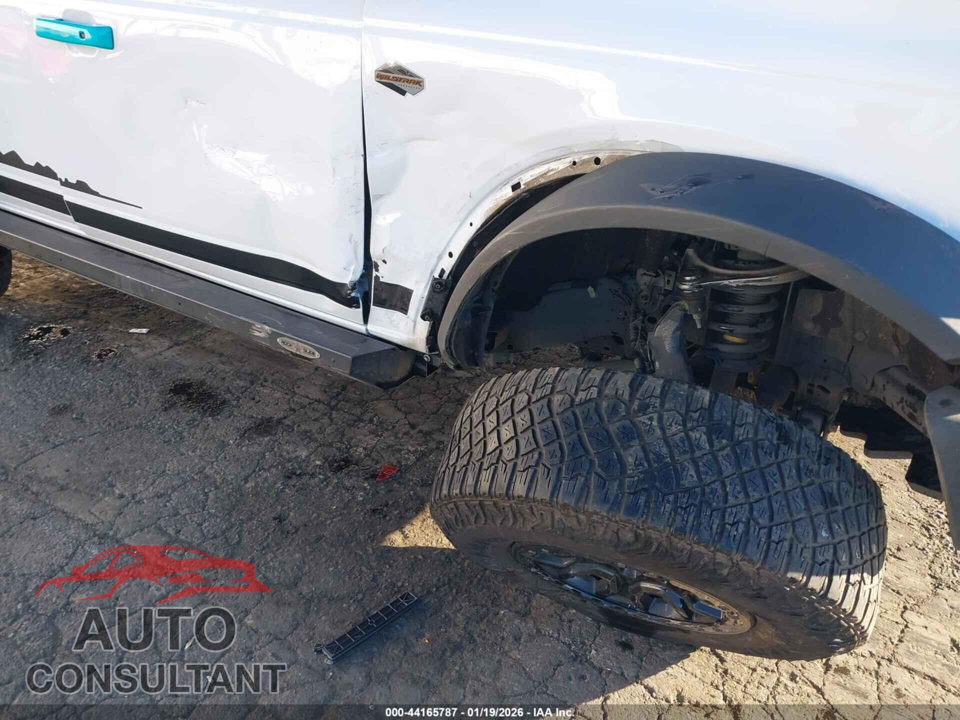 FORD BRONCO 2022 - 1FMEE5DP7NLB85984