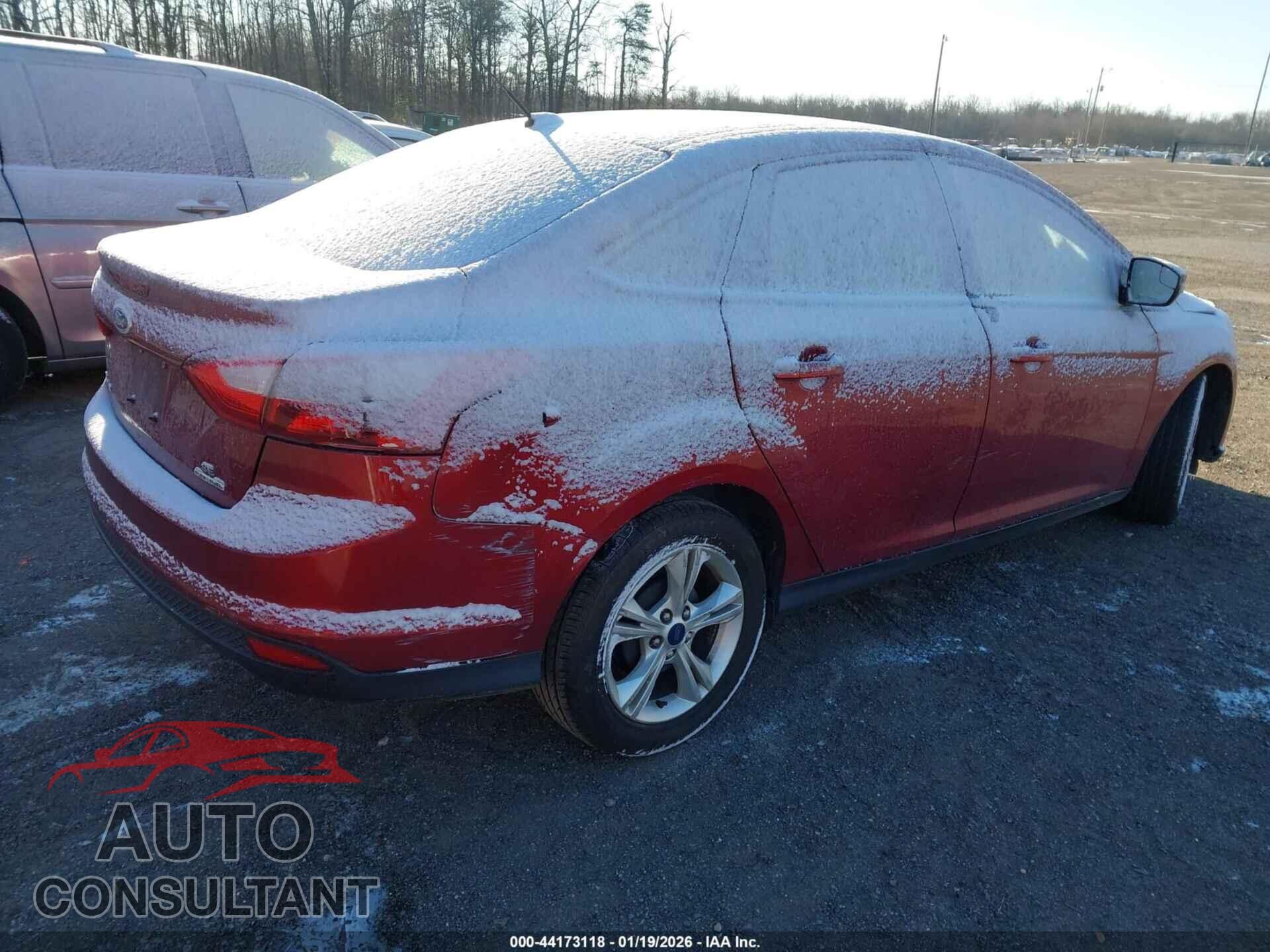 FORD FOCUS 2013 - 1FADP3F28DL317848