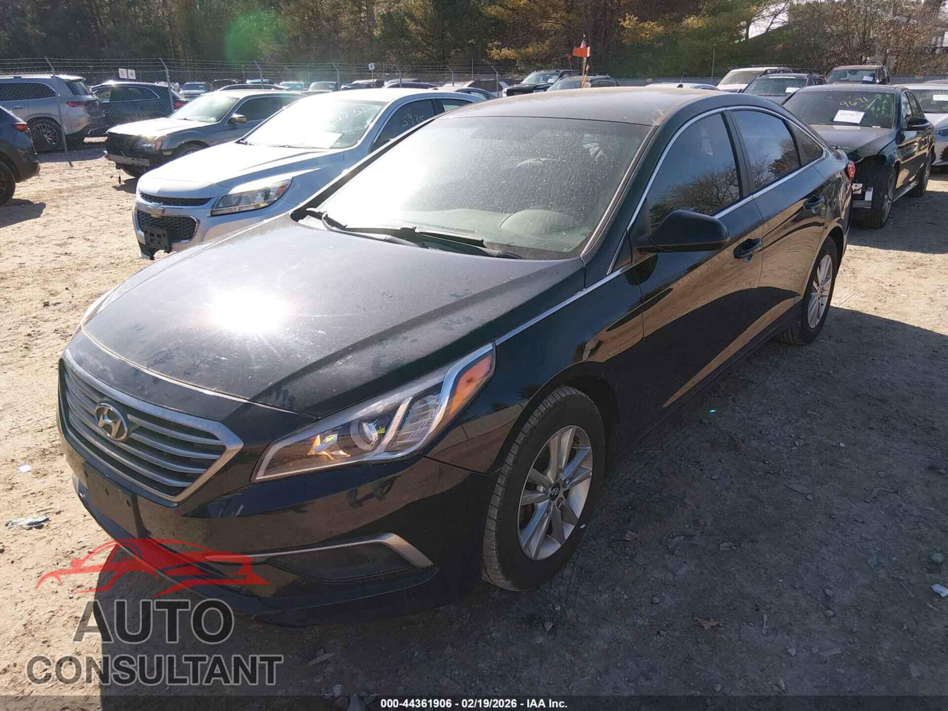 HYUNDAI SONATA 2017 - 5NPE24AF1HH463189