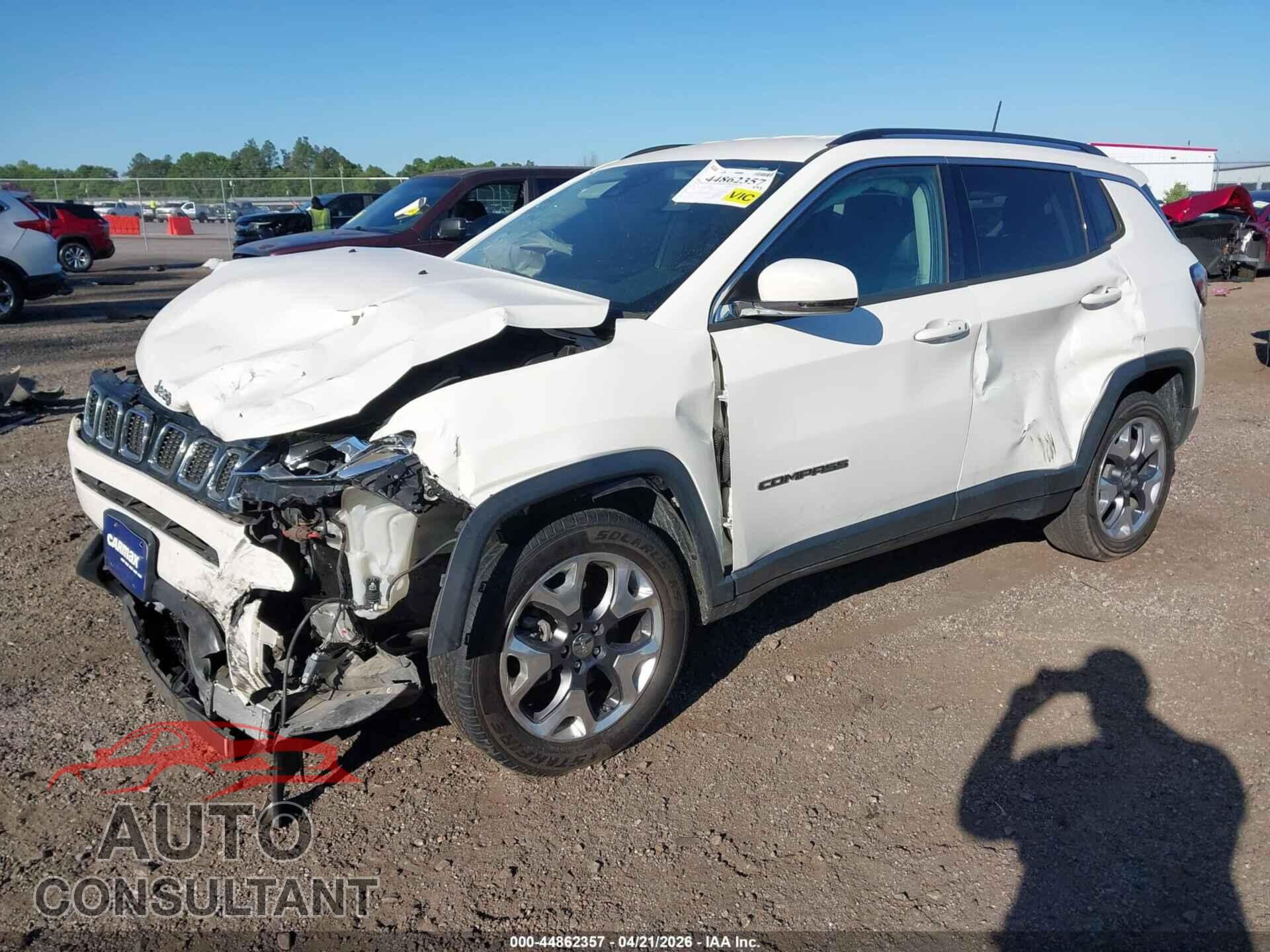 JEEP COMPASS 2021 - 3C4NJDCB3MT520399