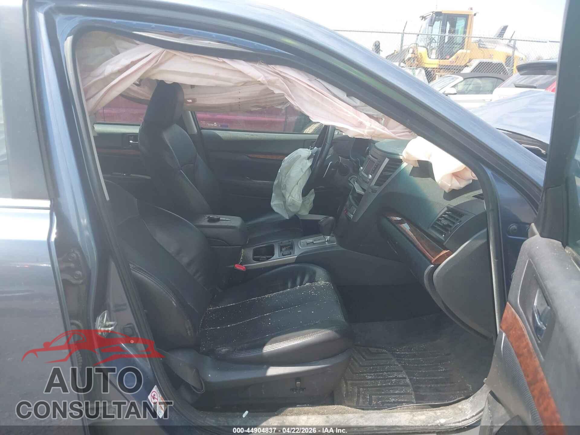 SUBARU LEGACY 2013 - 4S3BMBK62D3025318
