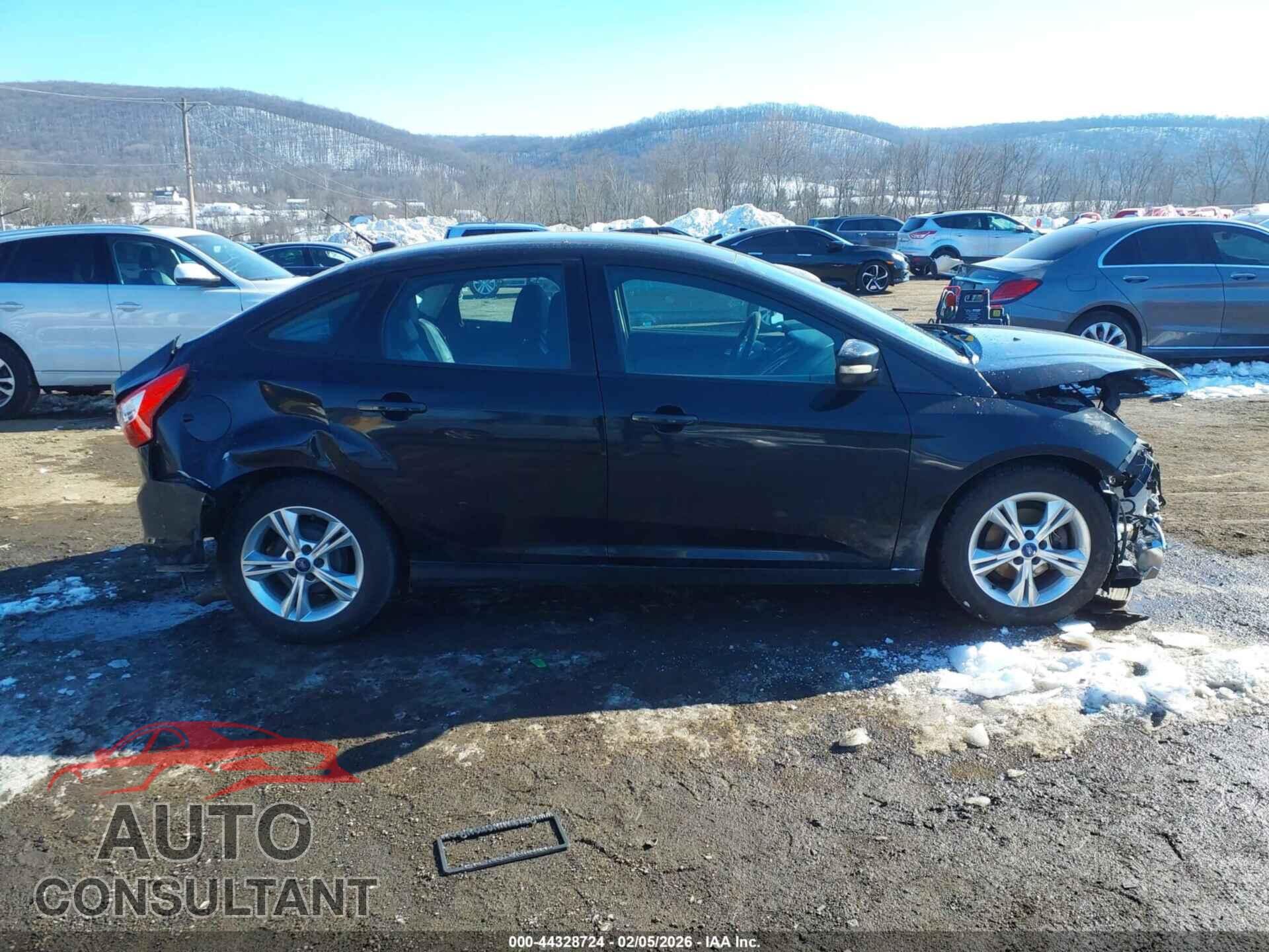 FORD FOCUS 2014 - 1FADP3F27EL141408