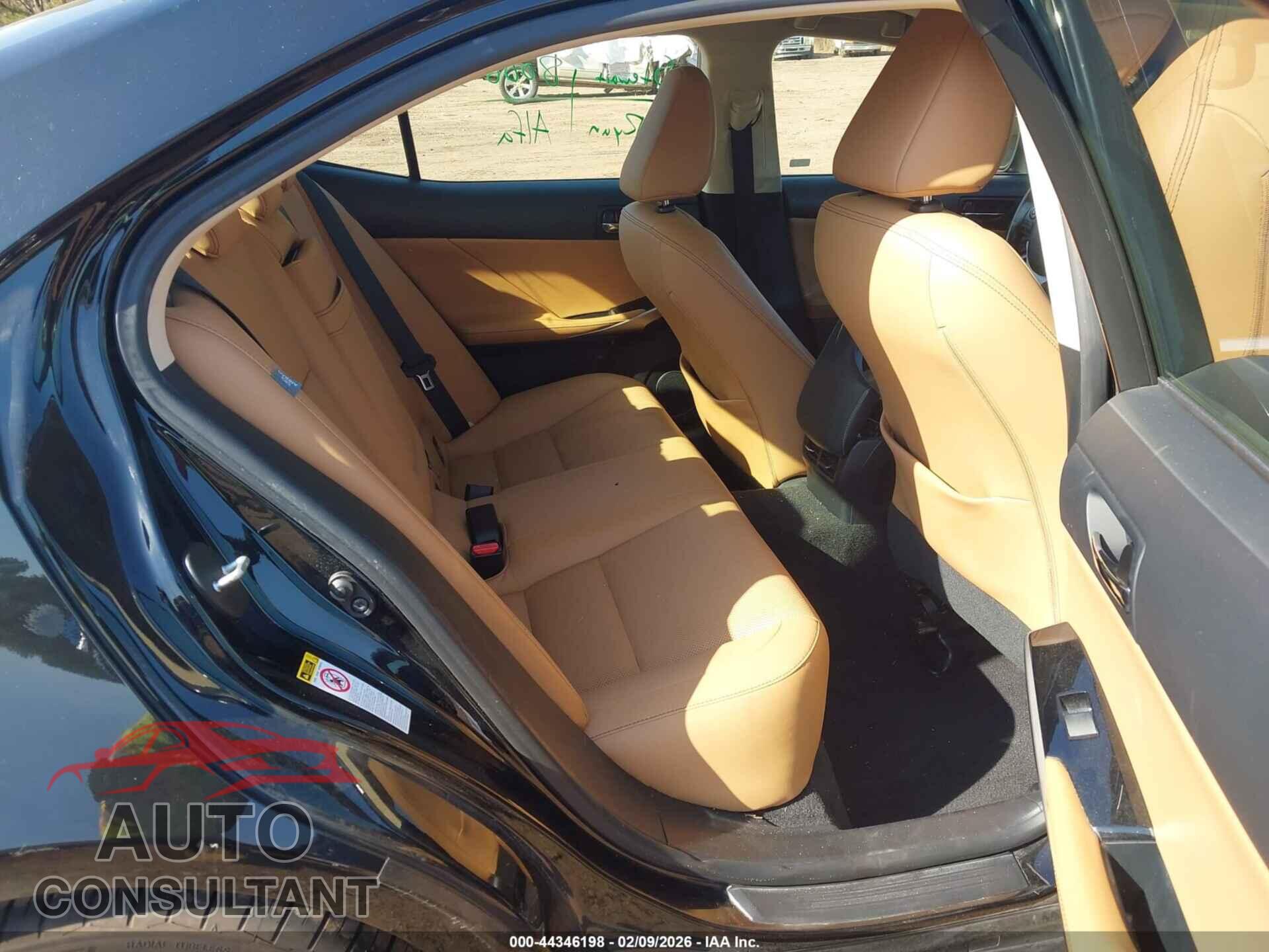 LEXUS IS 250 2015 - JTHCF1D27F5019703