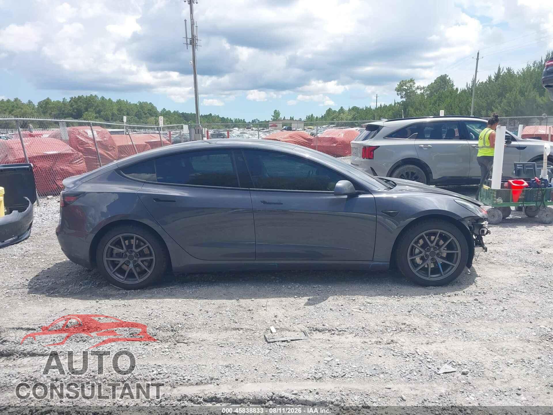 TESLA MODEL 3 2021 - 5YJ3E1EB8MF853185