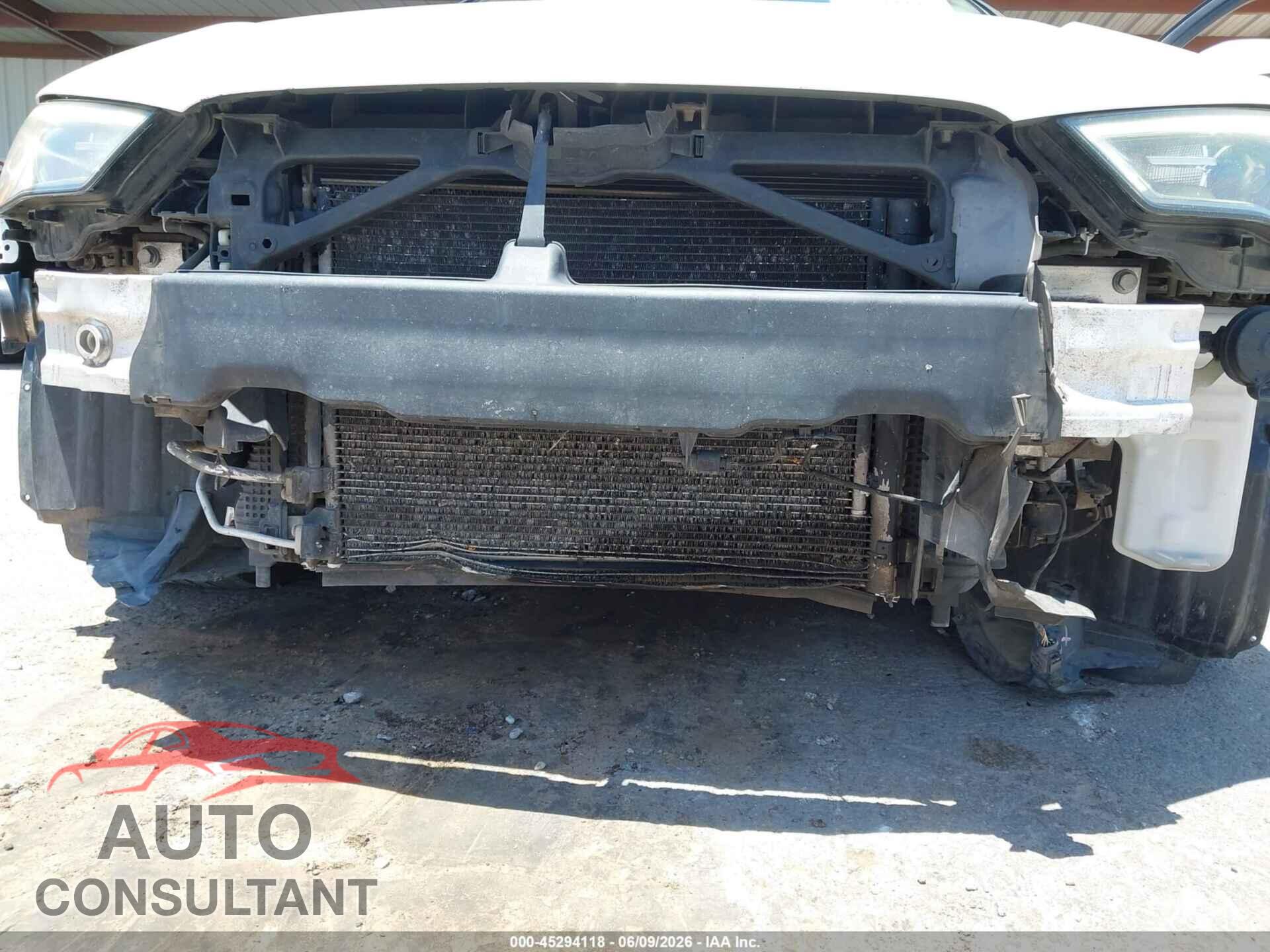 AUDI A3 2016 - WAUA7GFF7G1005525