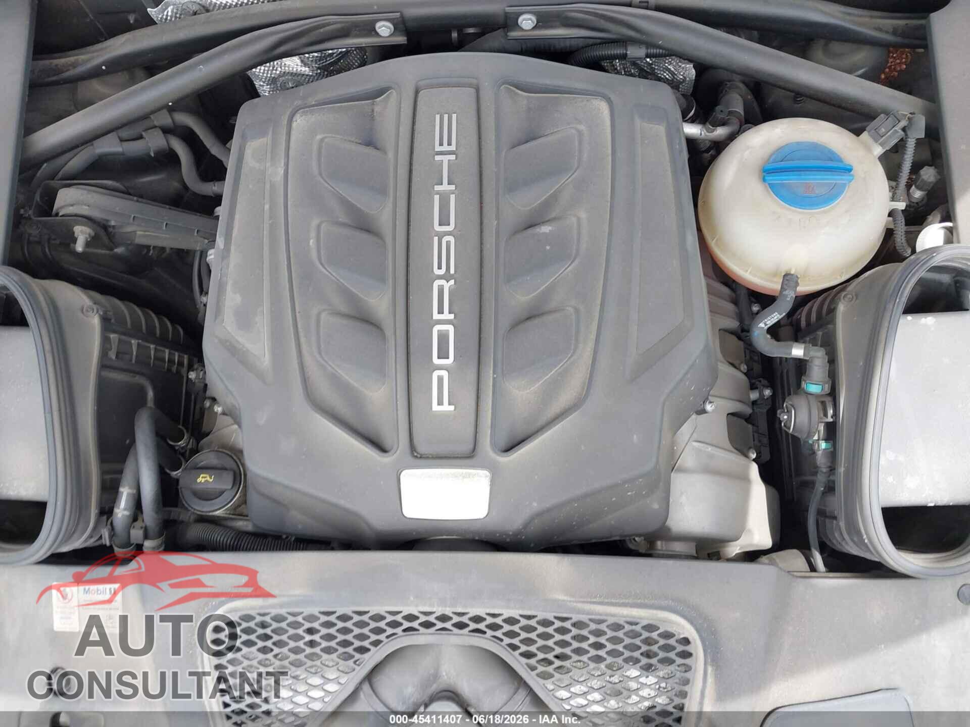 PORSCHE MACAN 2016 - WP1AB2A58GLB40227