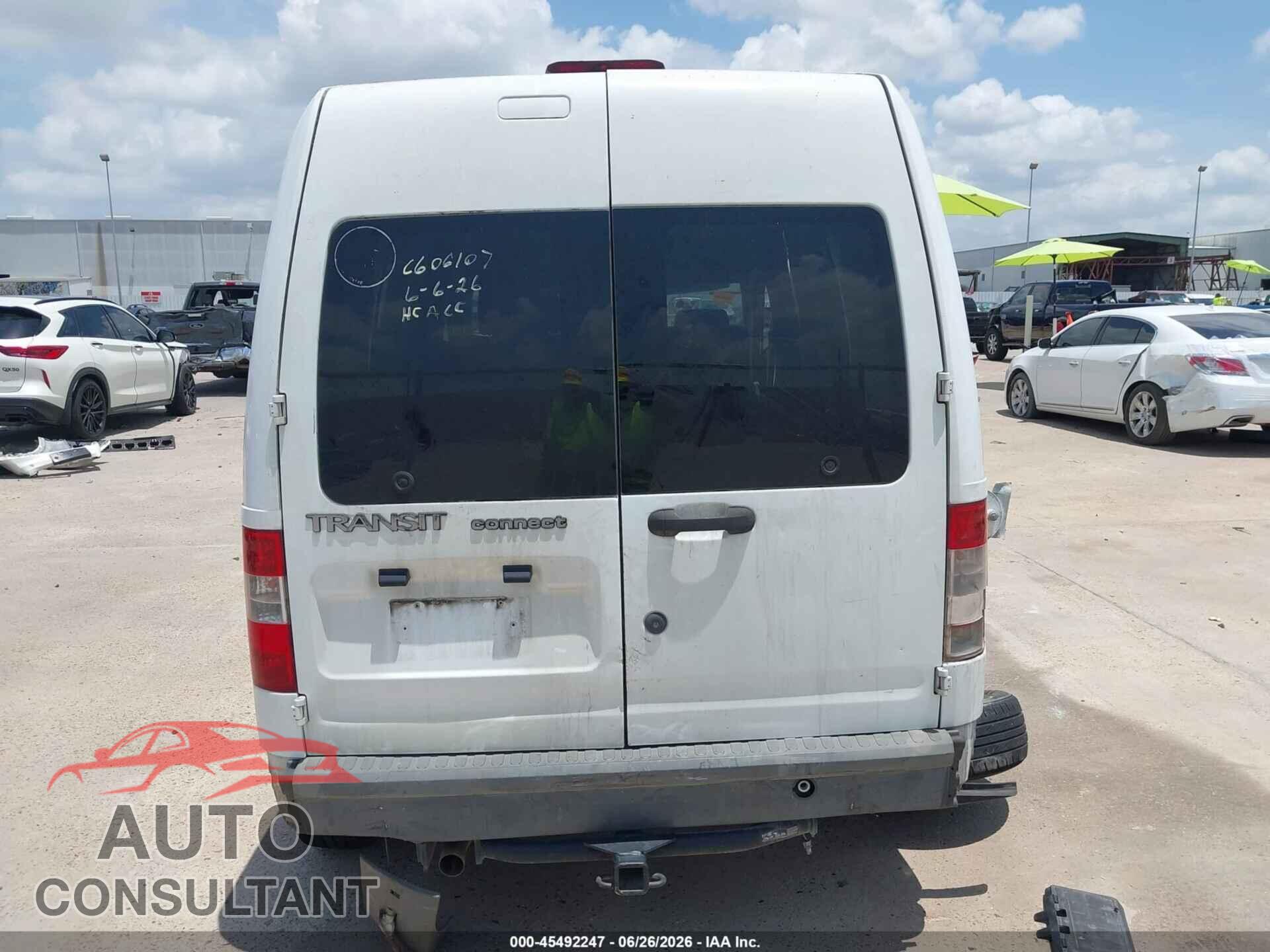 FORD TRANSIT CONNECT 2010 - NM0LS7AN2AT006468
