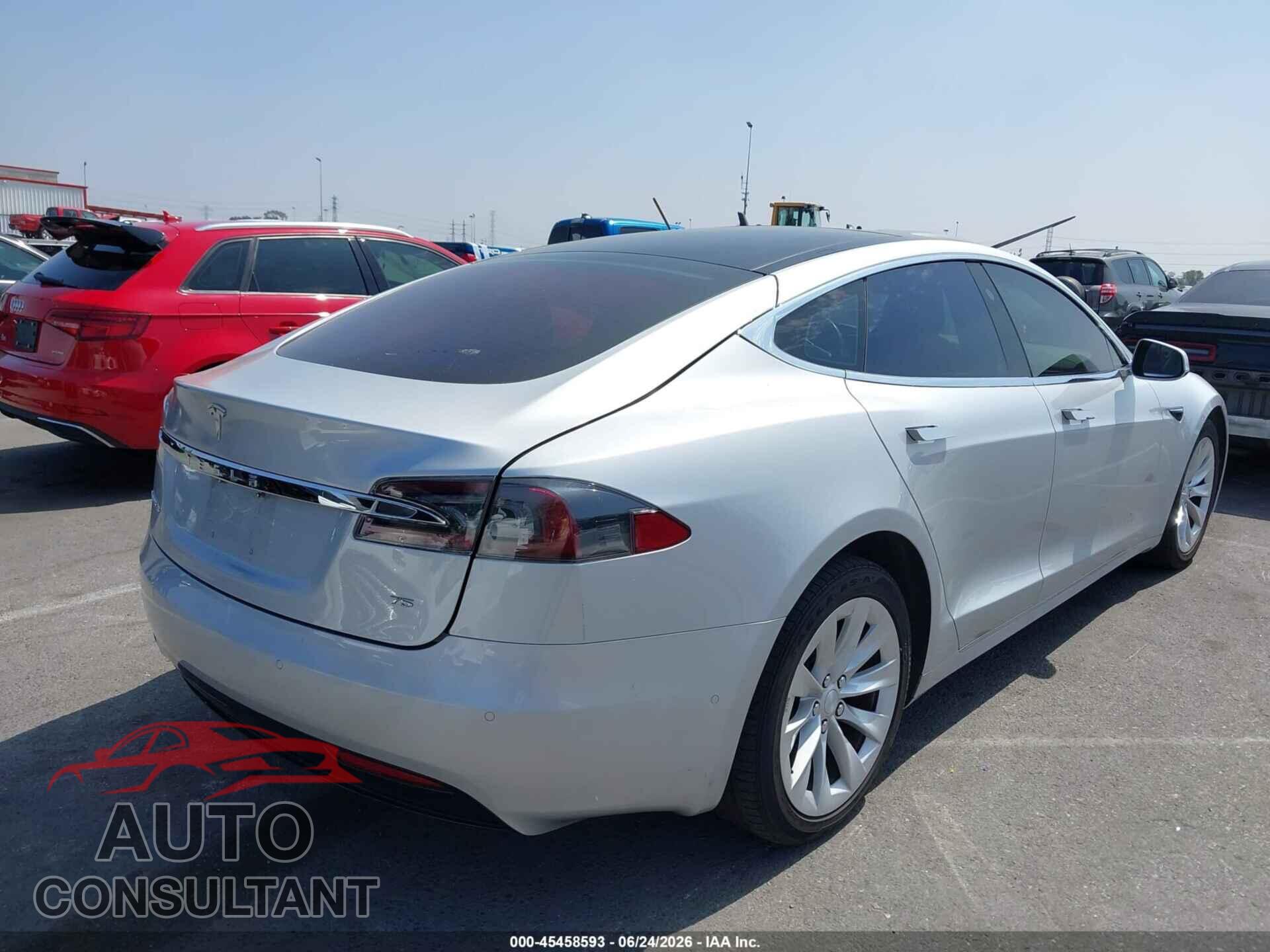 TESLA MODEL S 2017 - 5YJSA1E11HF199571