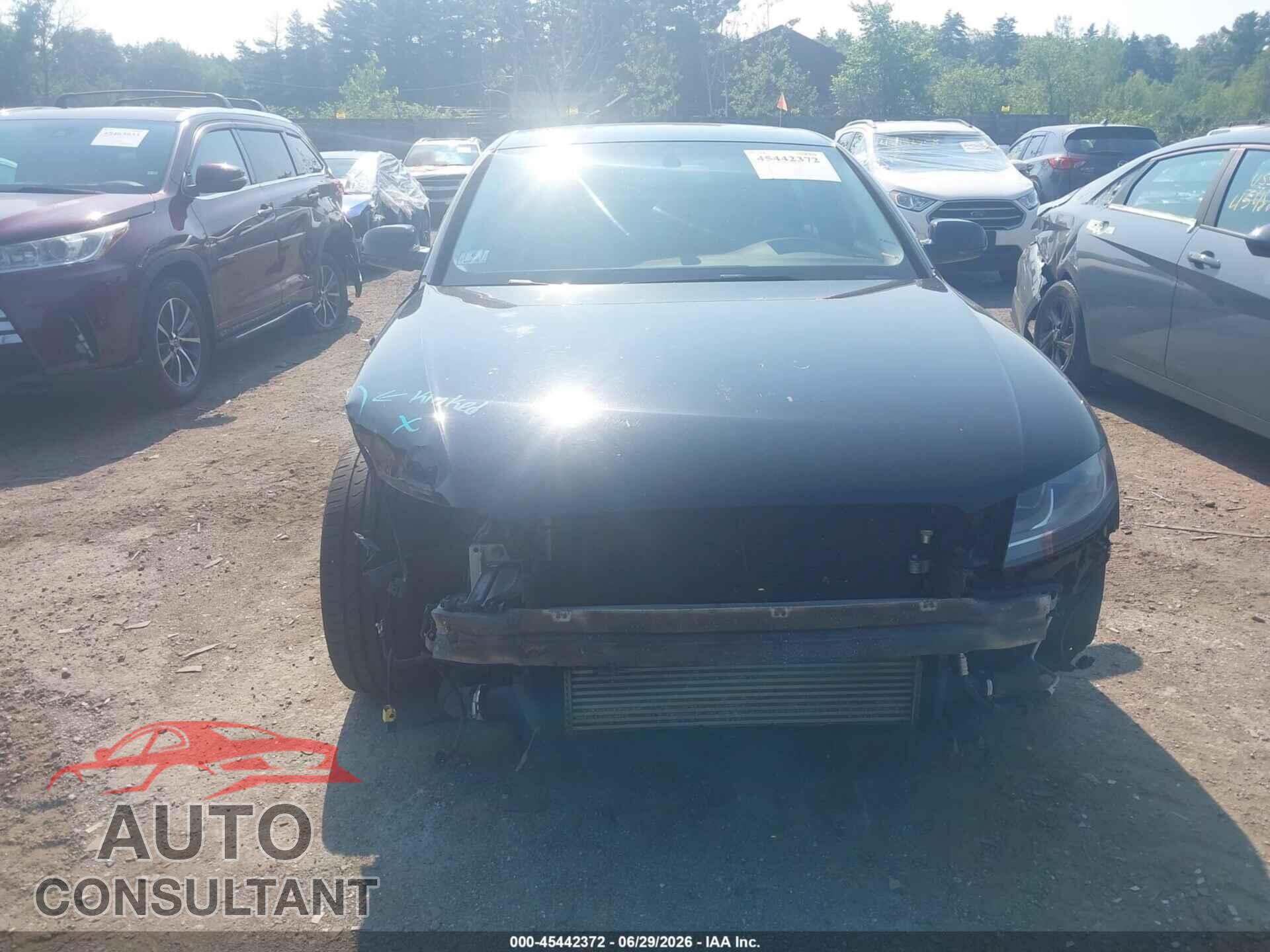AUDI A4 2012 - WAUBFAFL2CN011648