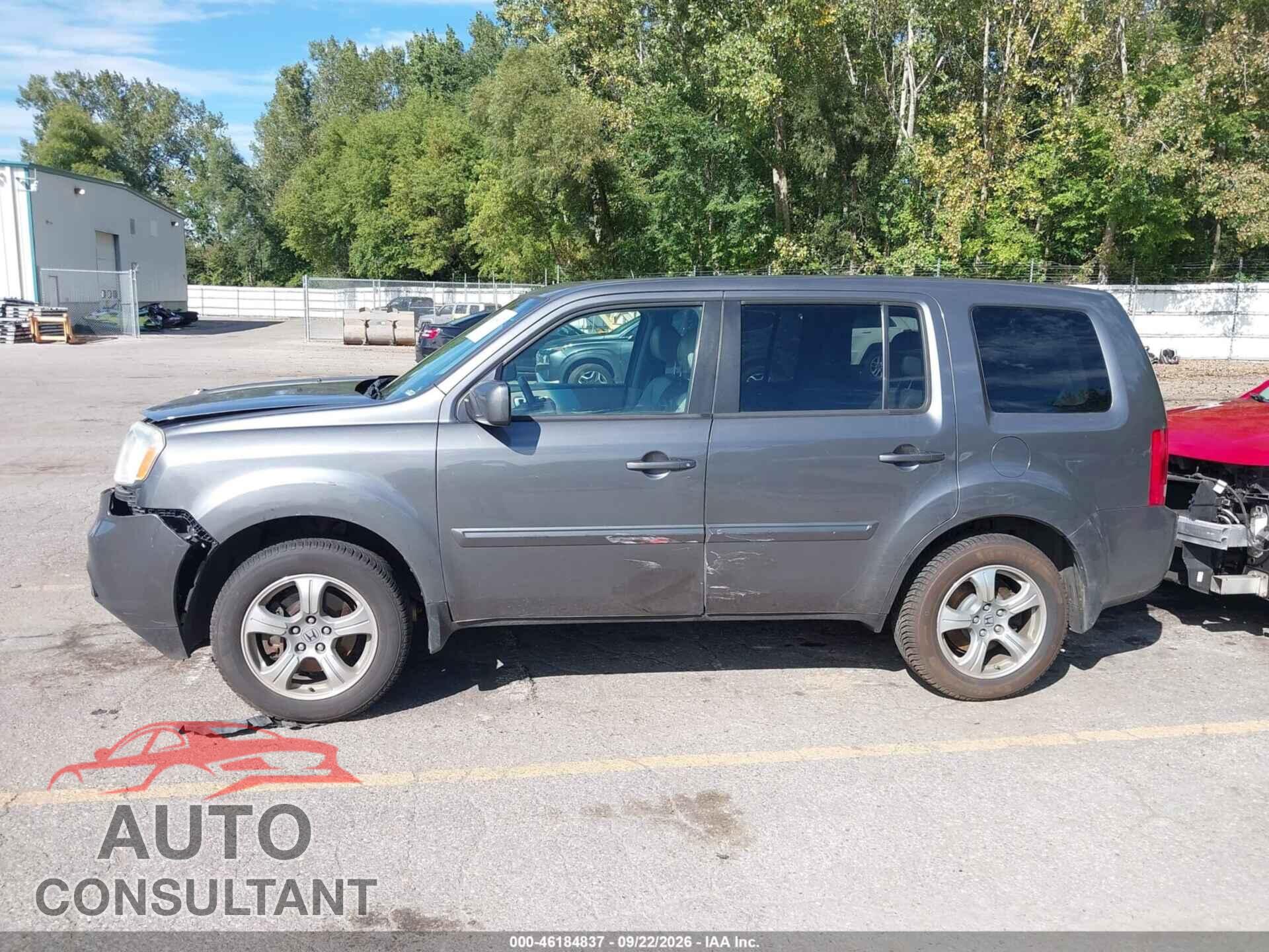 HONDA PILOT 2013 - 5FNYF4H55DB001290