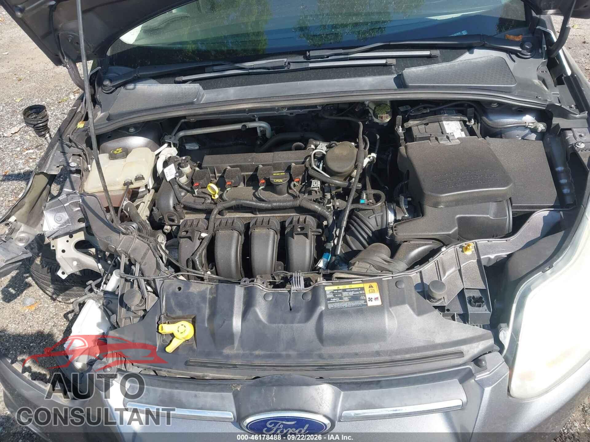 FORD FOCUS 2014 - 1FADP3F27EL227978