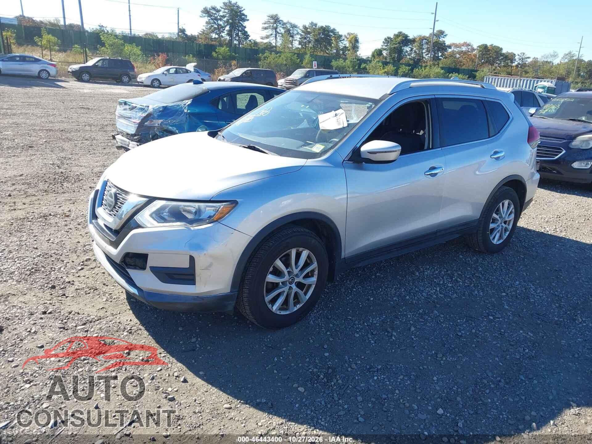 NISSAN ROGUE 2018 - KNMAT2MV7JP610421