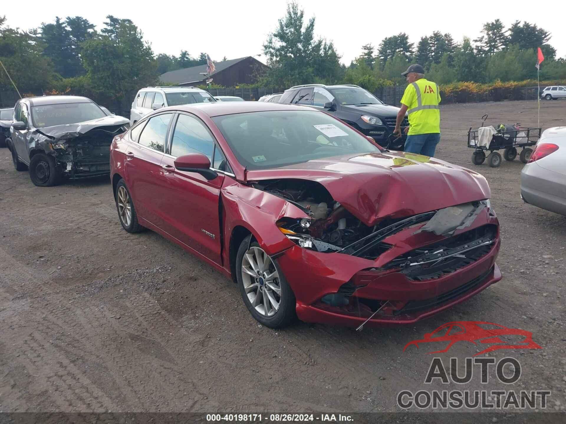 FORD FUSION HYBRID 2017 - 3FA6P0LU9HR381157