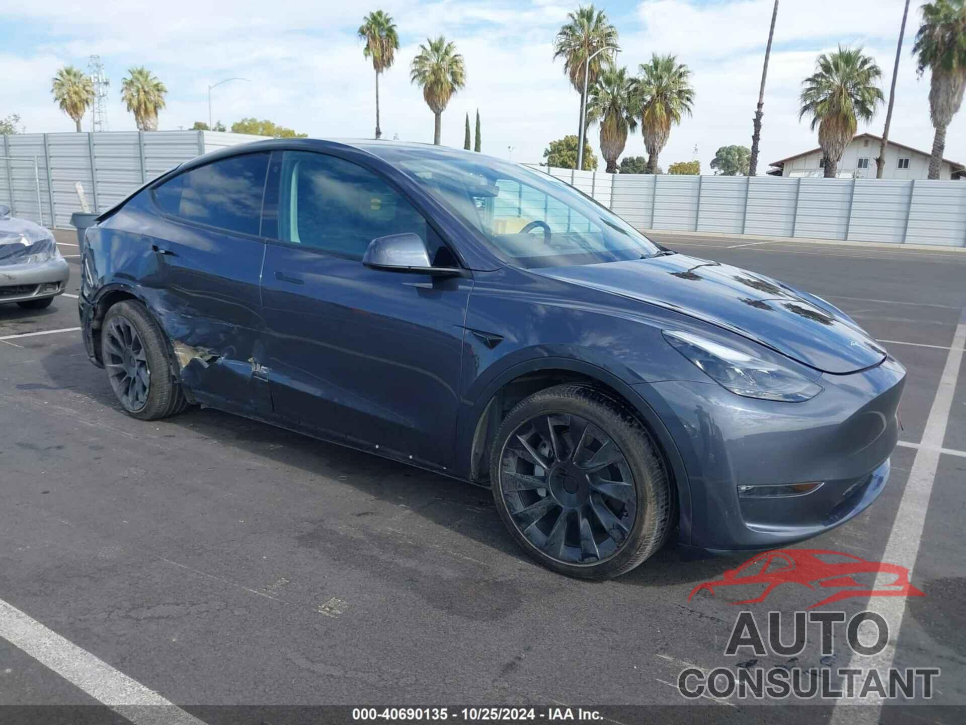 TESLA MODEL Y 2023 - 7SAYGAEE3PF741833