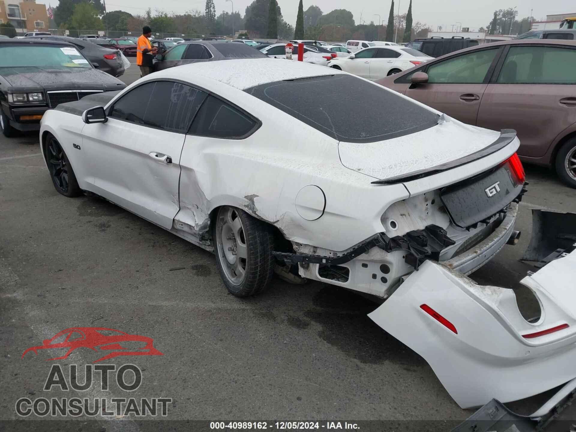 FORD MUSTANG 2017 - 1FA6P8CF1H5247522