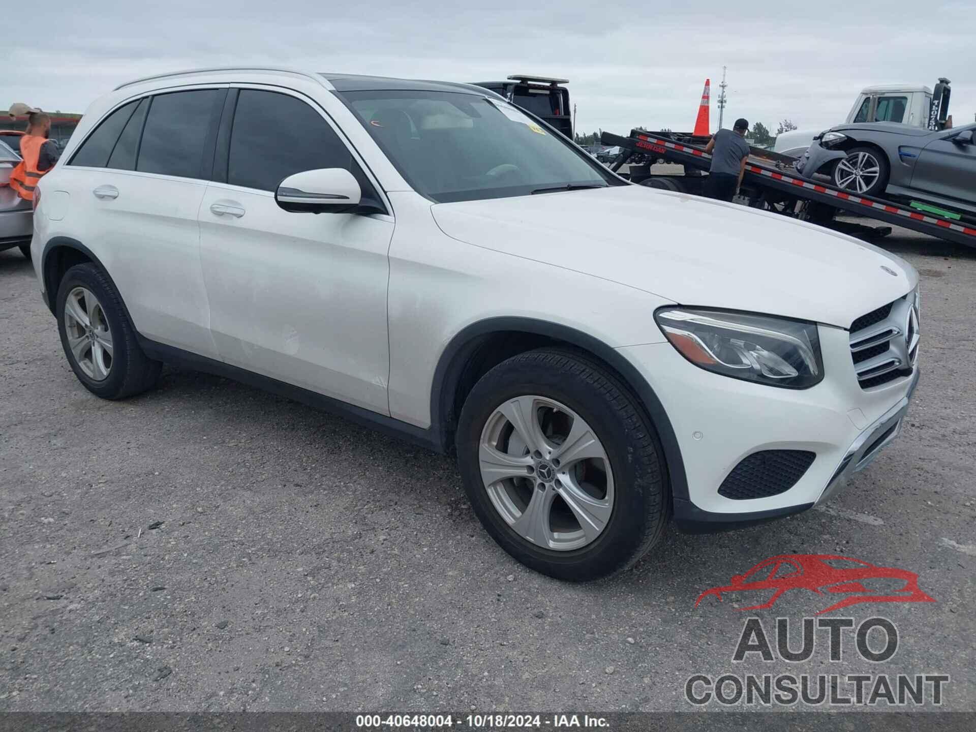 MERCEDES-BENZ GLC 300 2018 - WDC0G4JB7JV061038