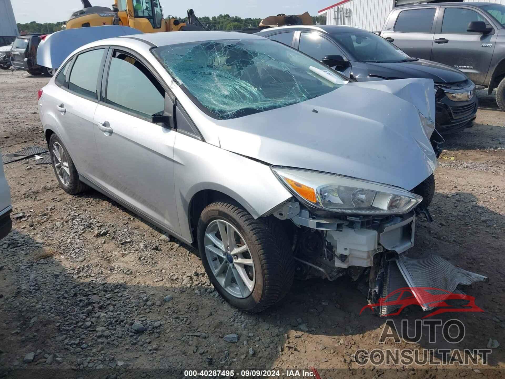 FORD FOCUS 2017 - 1FADP3F21HL300749