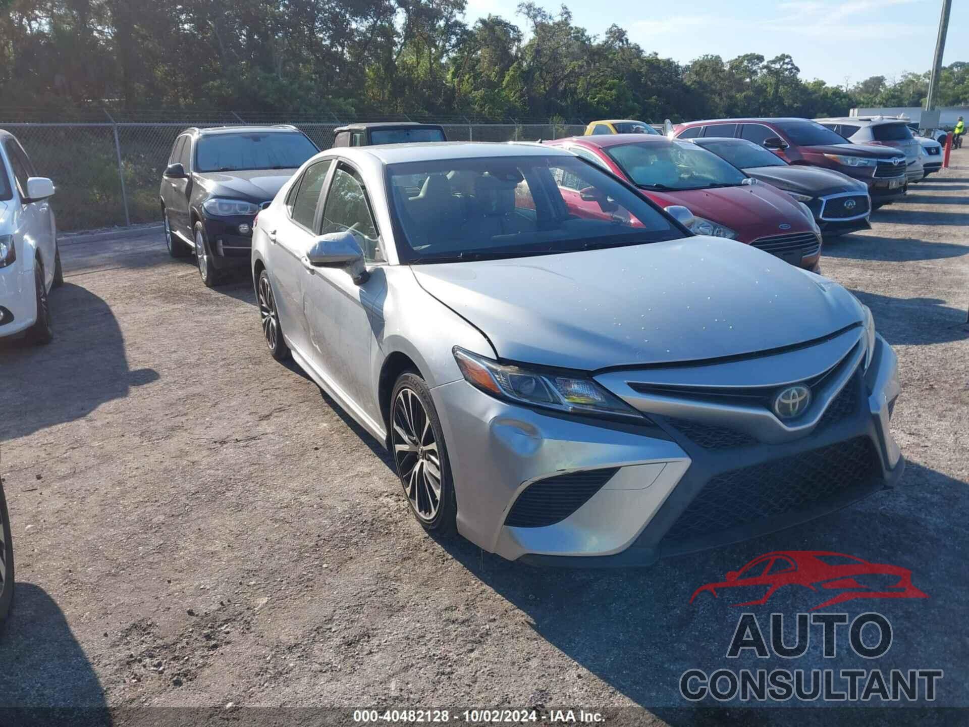 TOYOTA CAMRY 2018 - JTNB11HK1J3025146