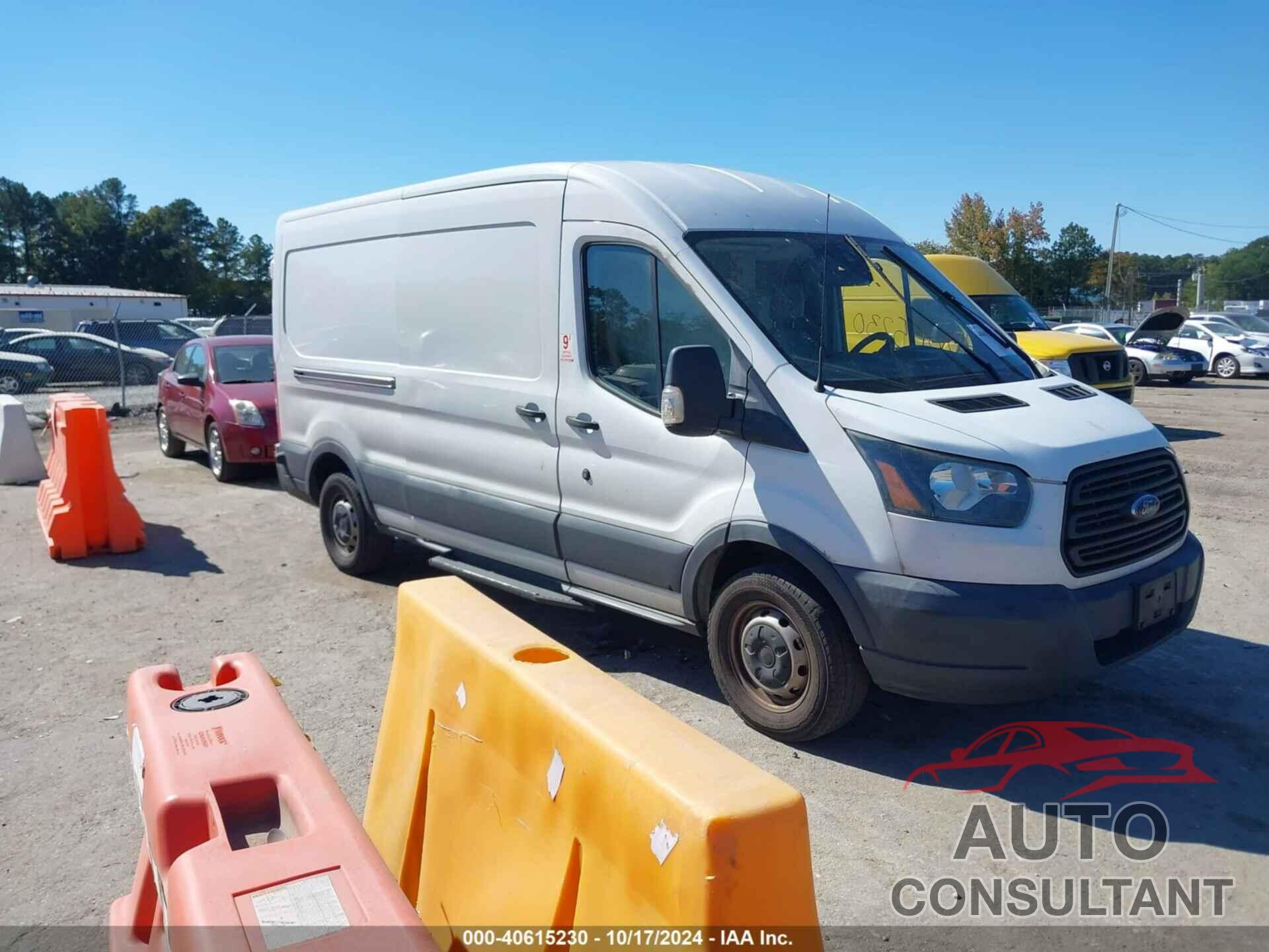 FORD TRANSIT-150 2017 - 1FTYE2CM1HKA12317