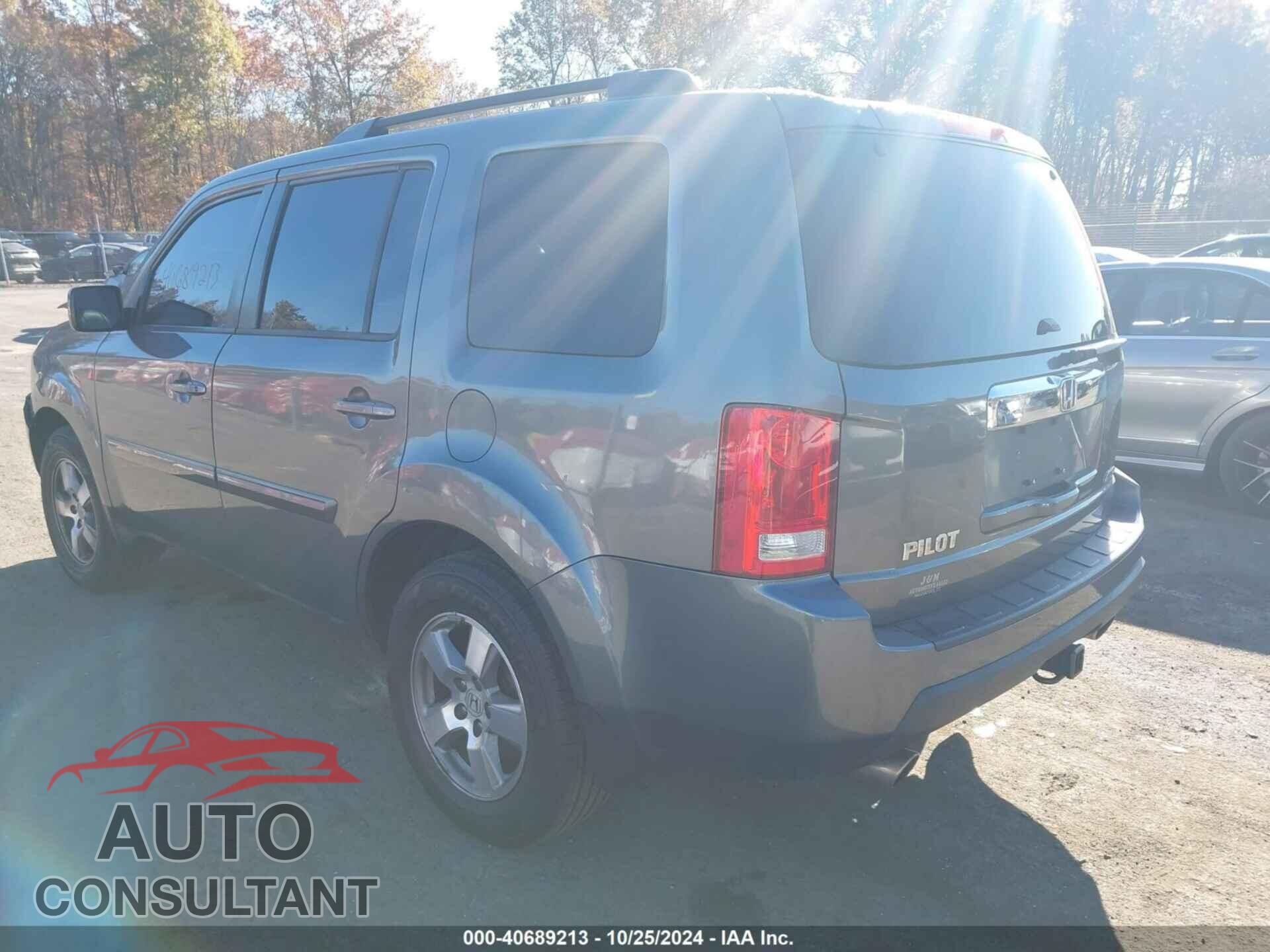 HONDA PILOT 2011 - 5FNYF4H51BB009416