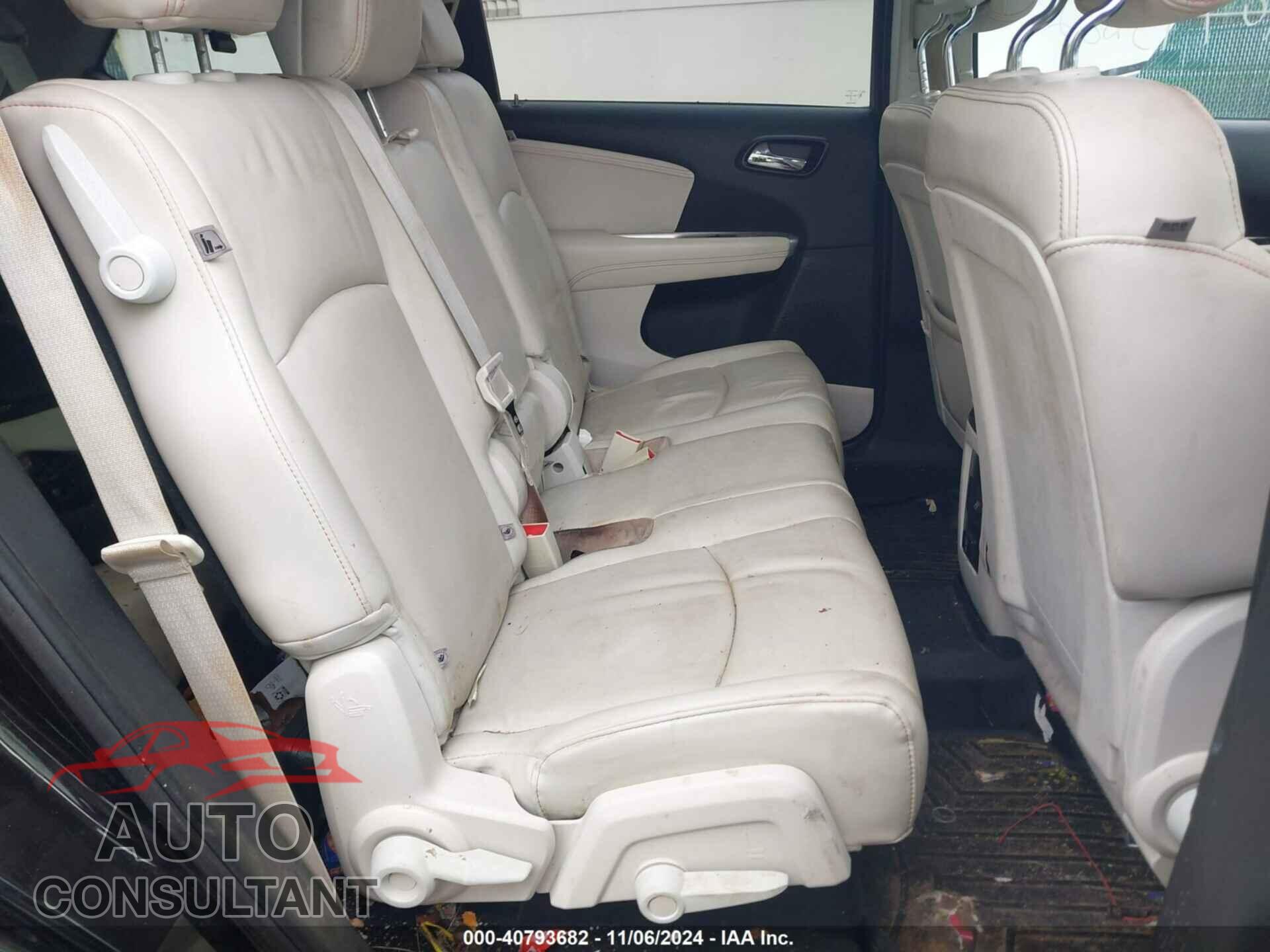DODGE JOURNEY 2012 - 3C4PDCDG7CT204216