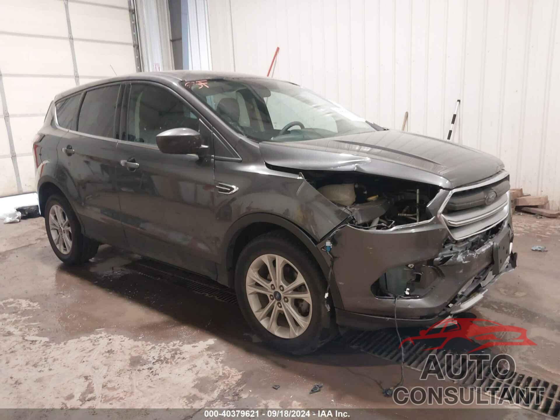 FORD ESCAPE 2017 - 1FMCU0GD3HUD92546