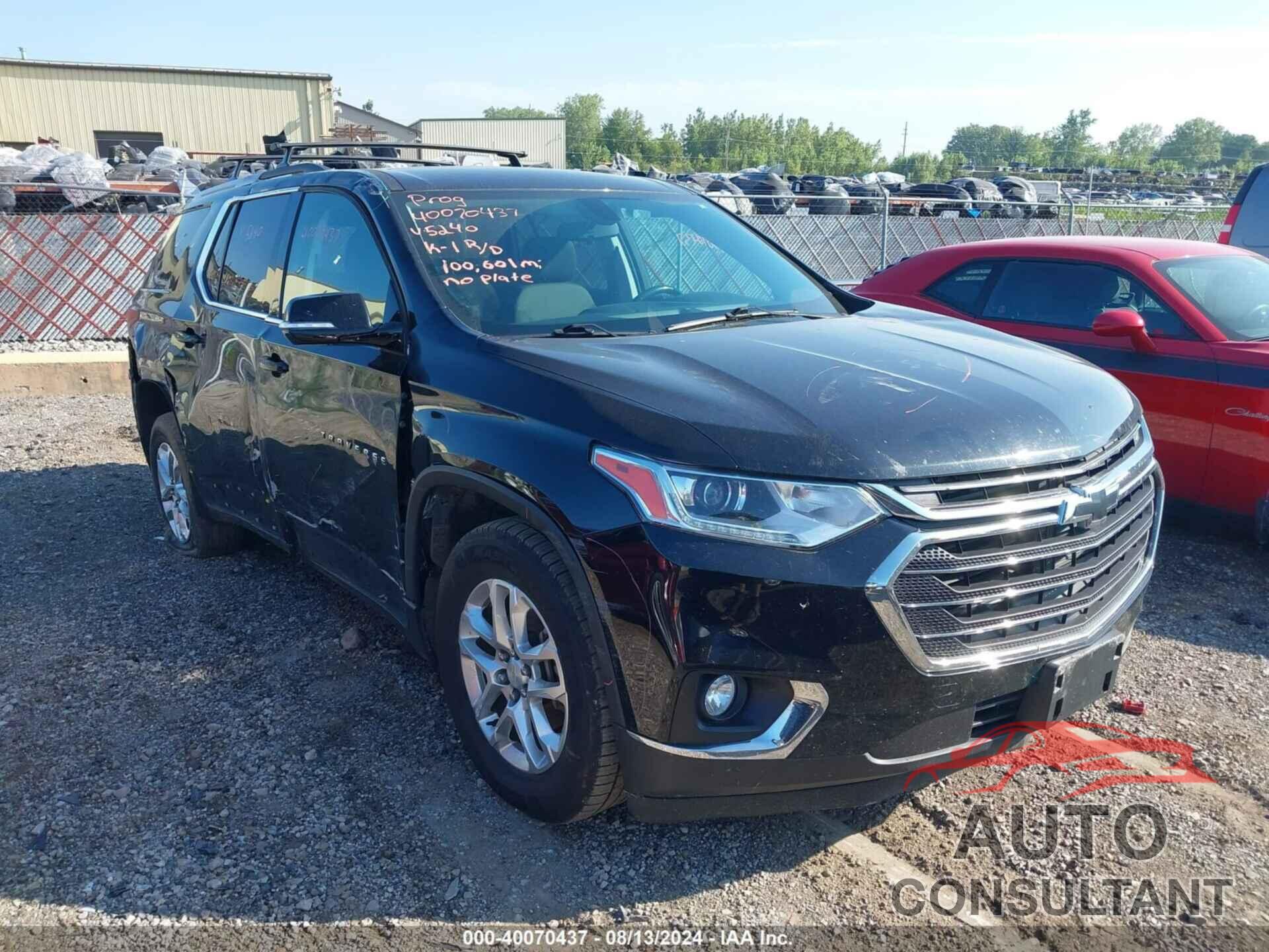 CHEVROLET TRAVERSE 2018 - 1GNERGKW0JJ115240